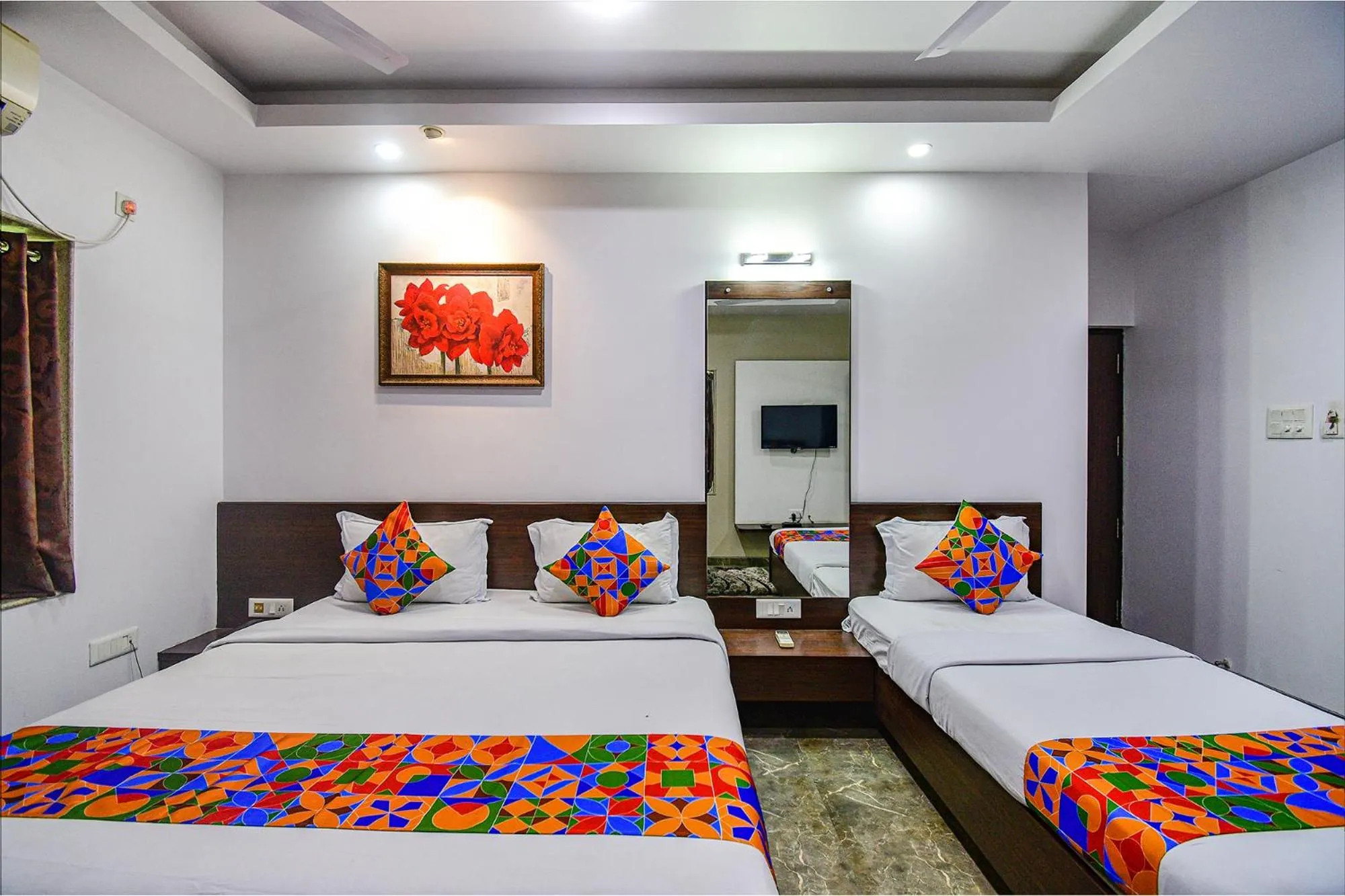 Bed in FabHotel Rani Tower - Chinar Park