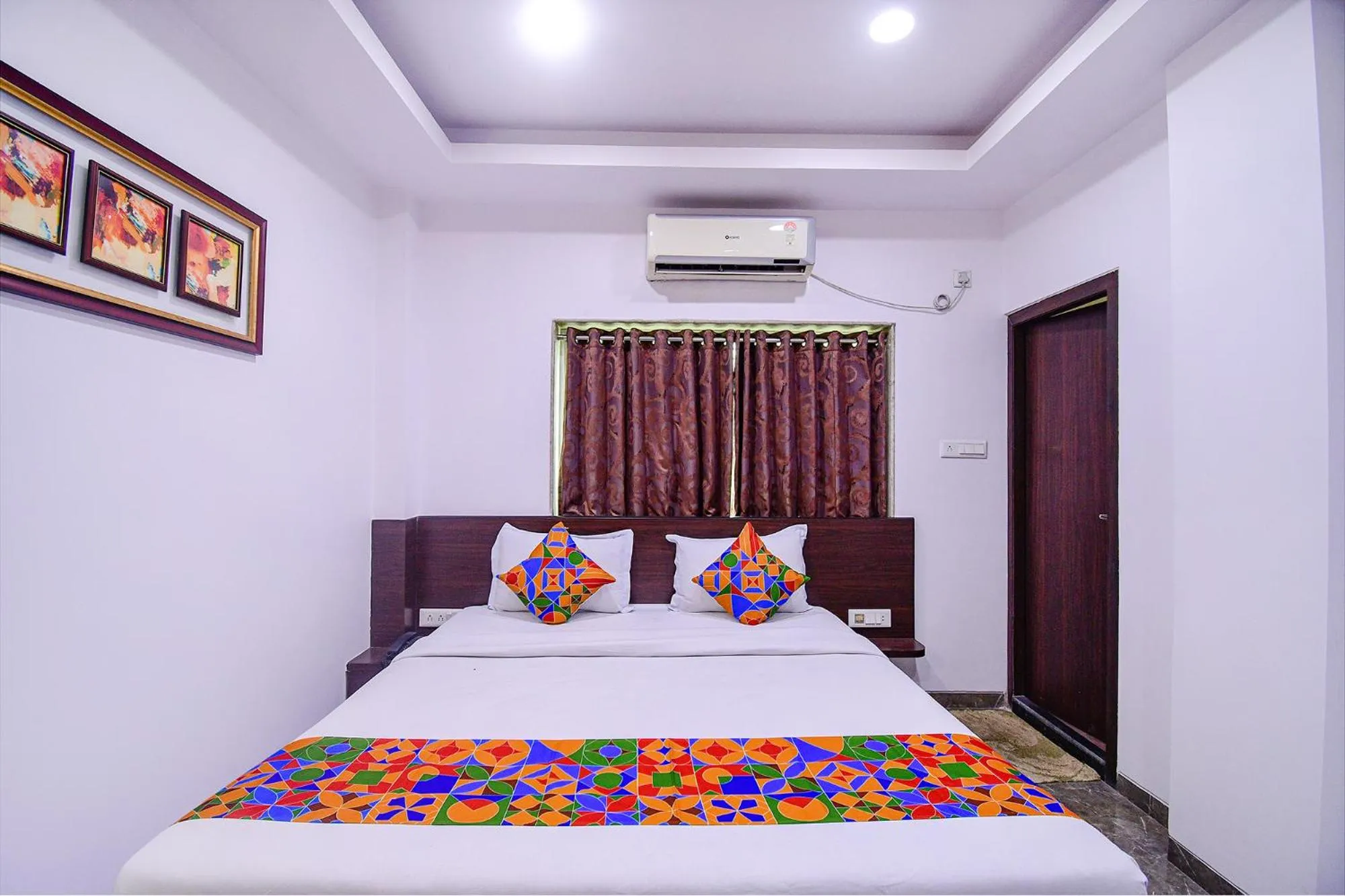 Bed in FabHotel Rani Tower - Chinar Park