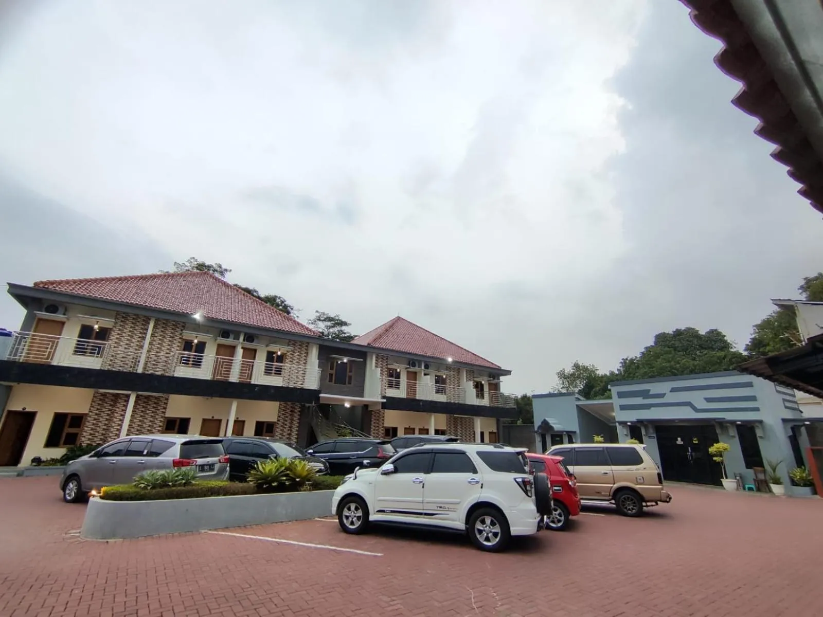 Property building in Hotel Cibening