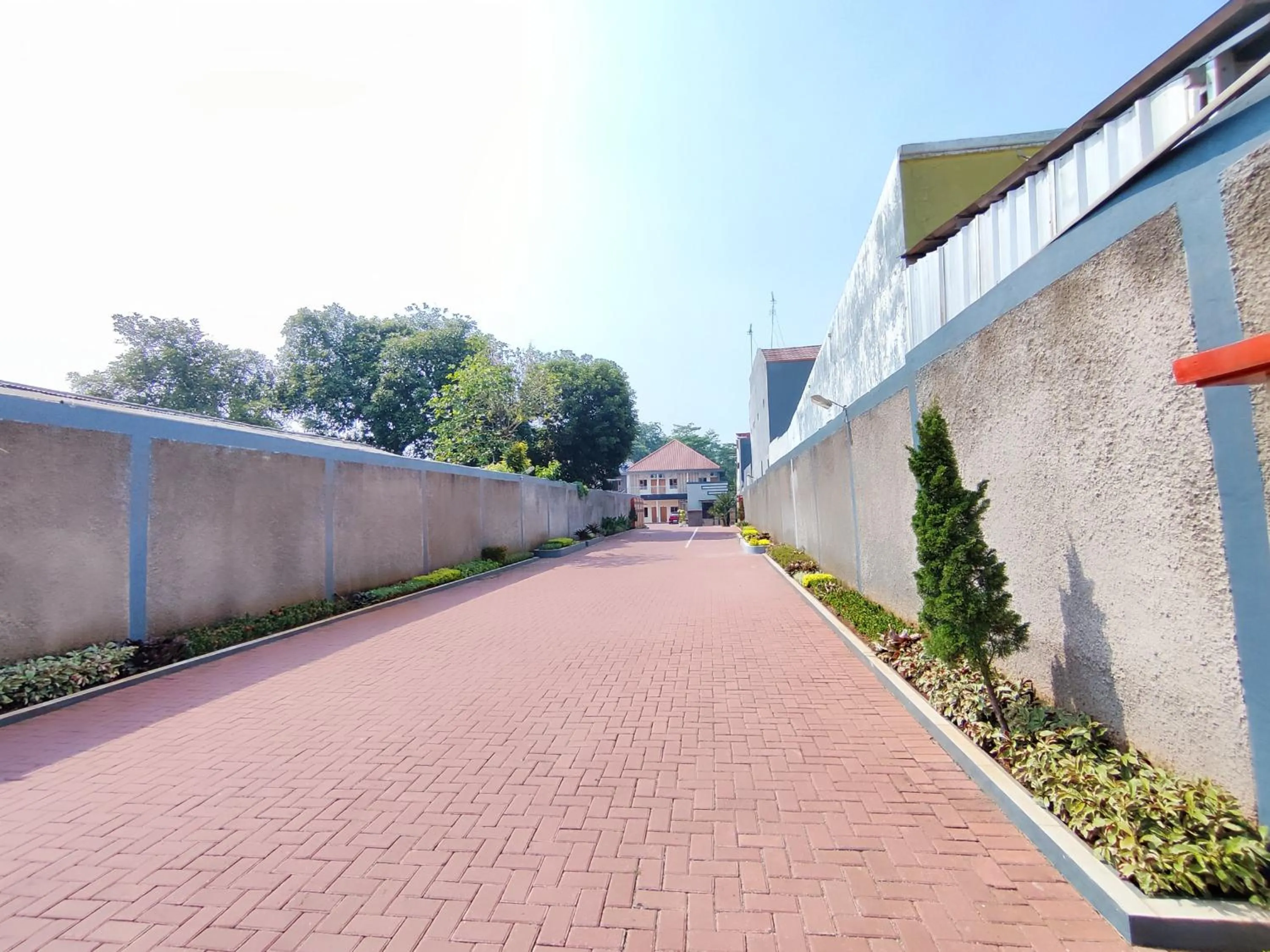 Property building in Hotel Cibening