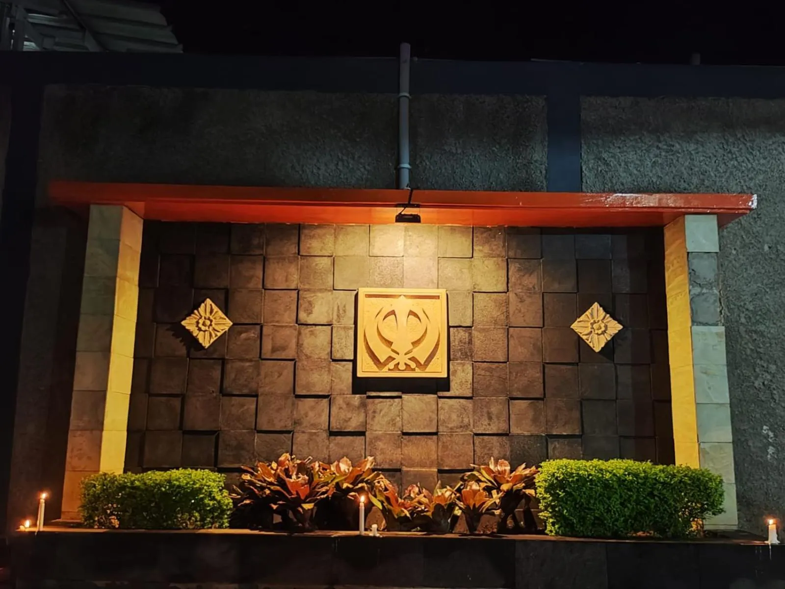 Night in Hotel Cibening