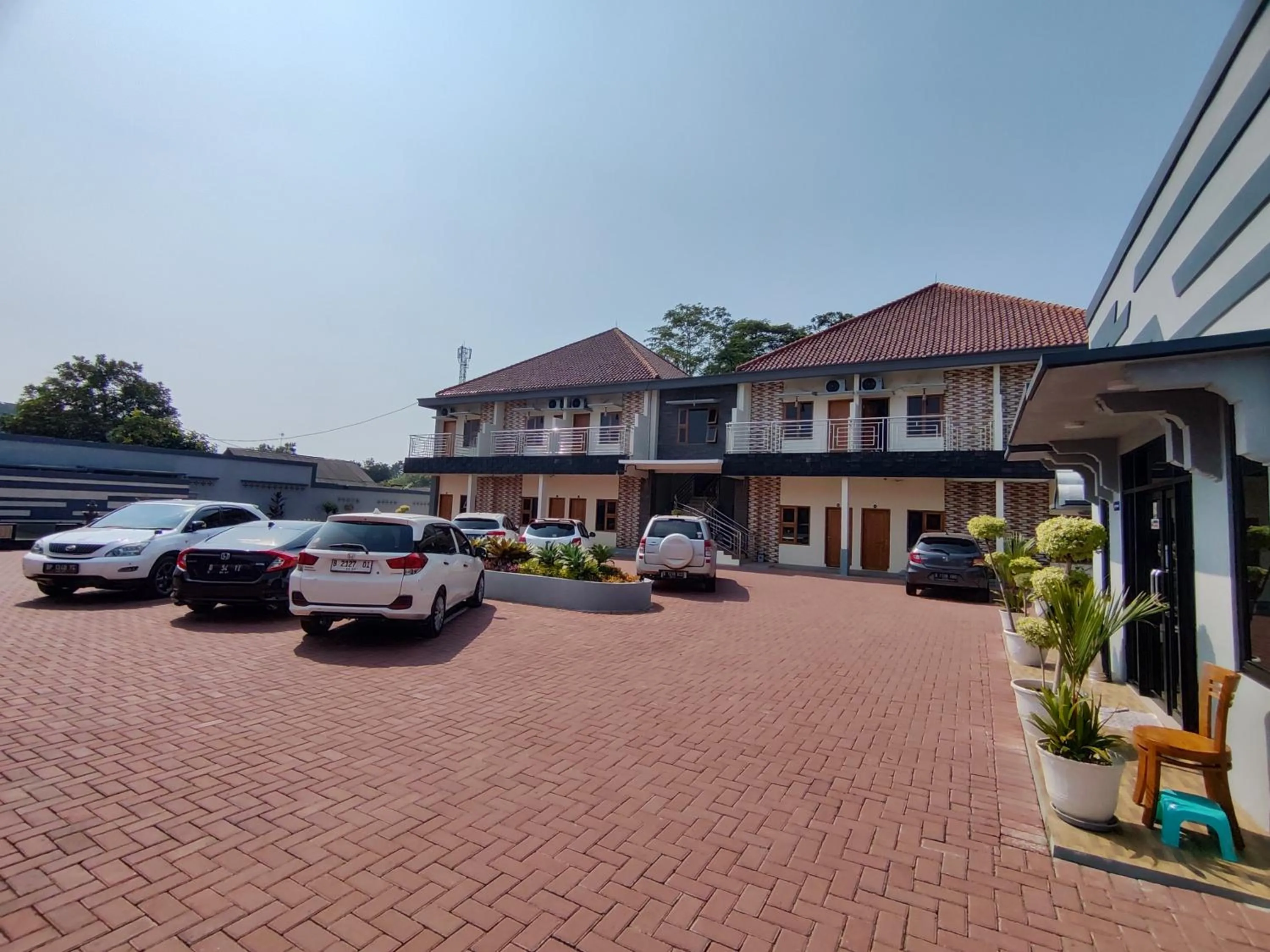 Property building in Hotel Cibening