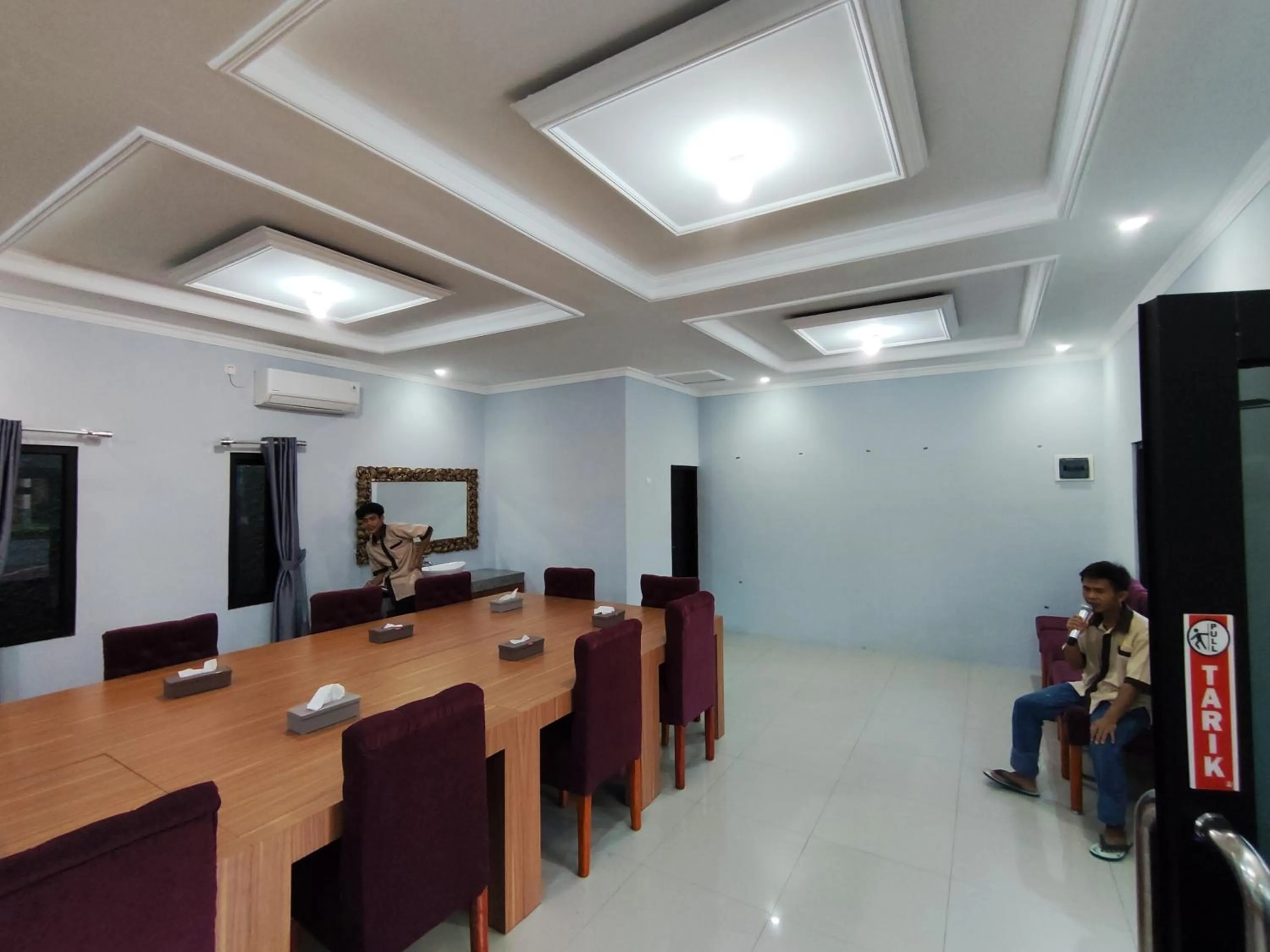 TV and multimedia in Hotel Cibening