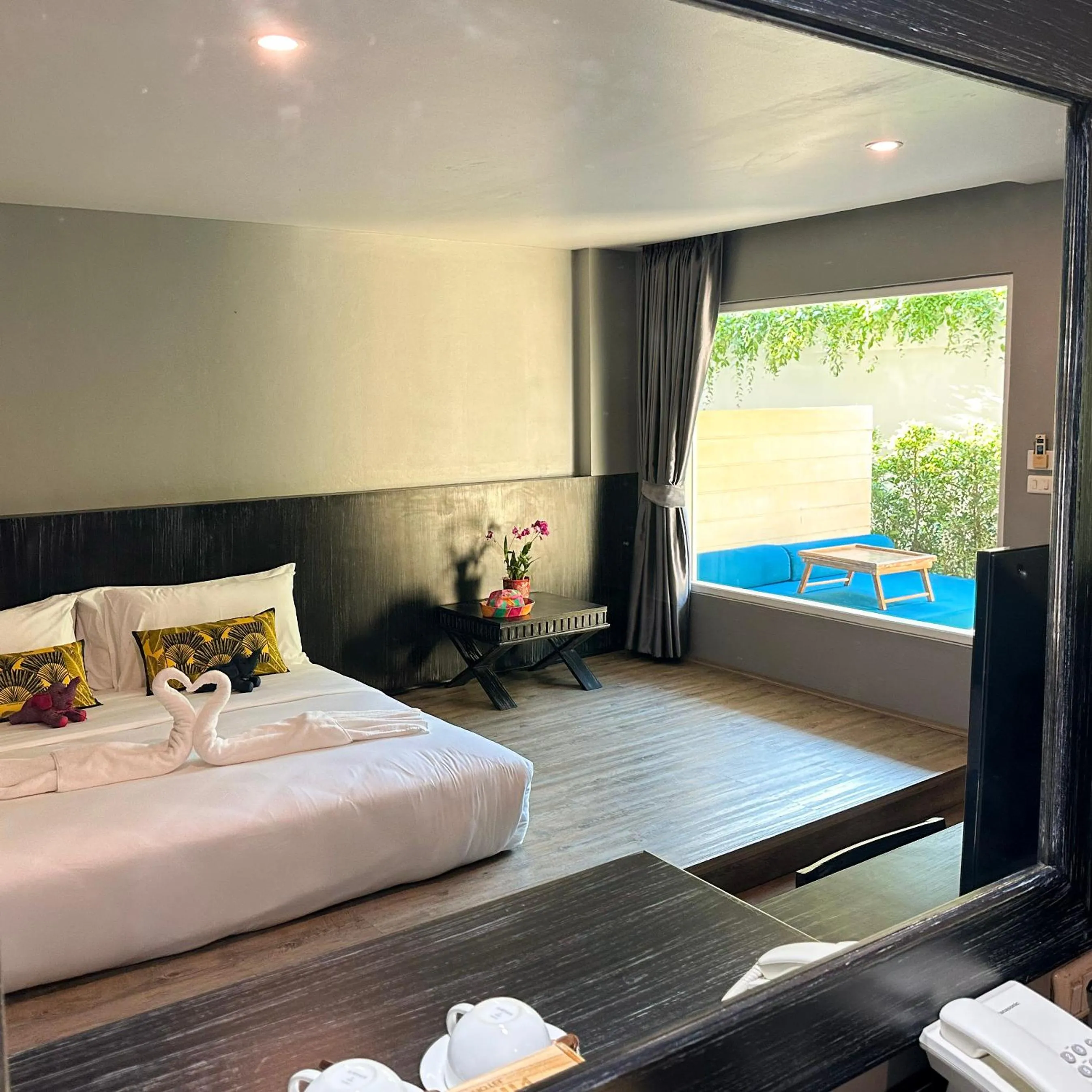 Bed in JALMIN Hotel Samui