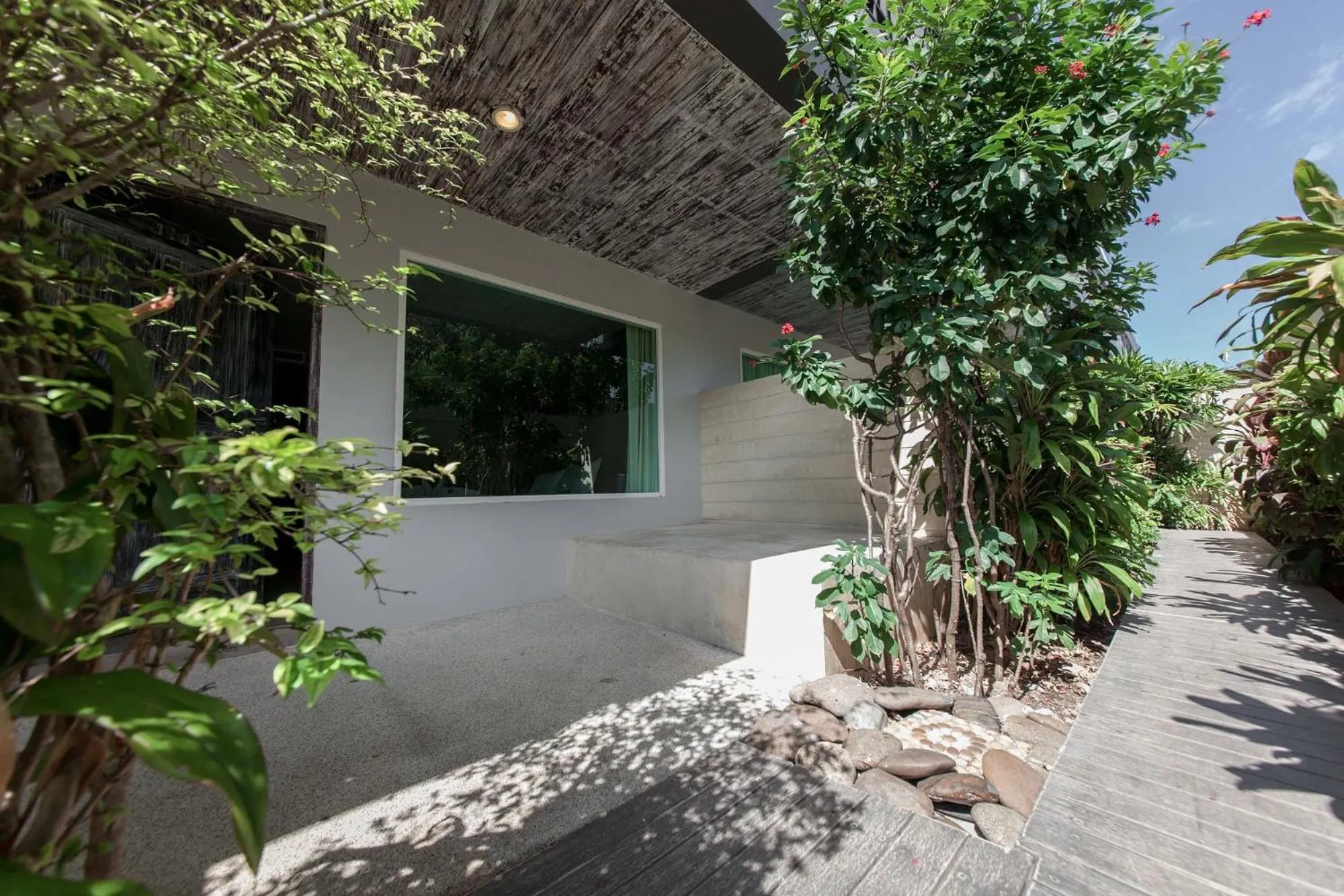 Garden view in JALMIN Hotel Samui