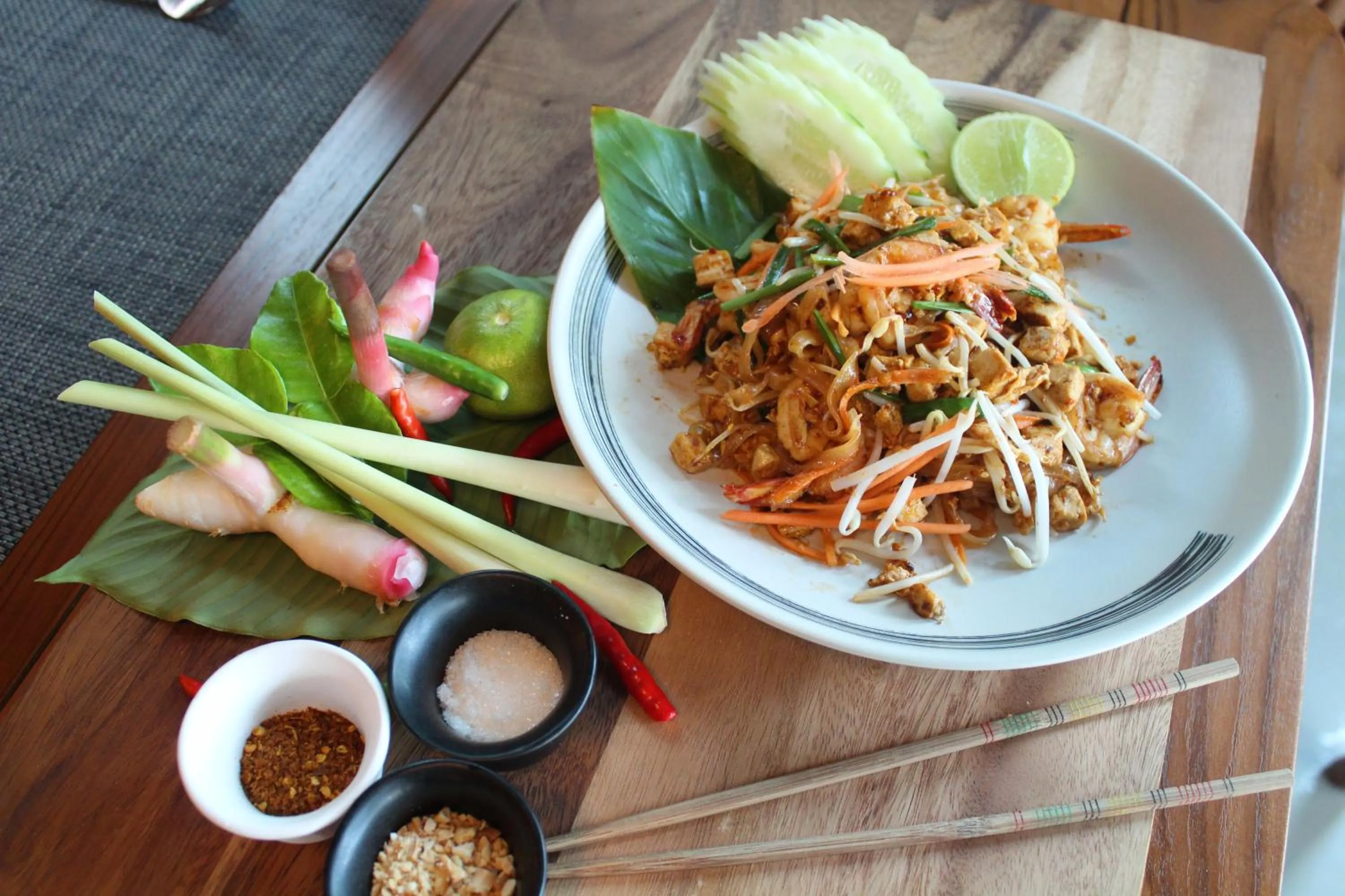 Food and drinks in JALMIN Hotel Samui