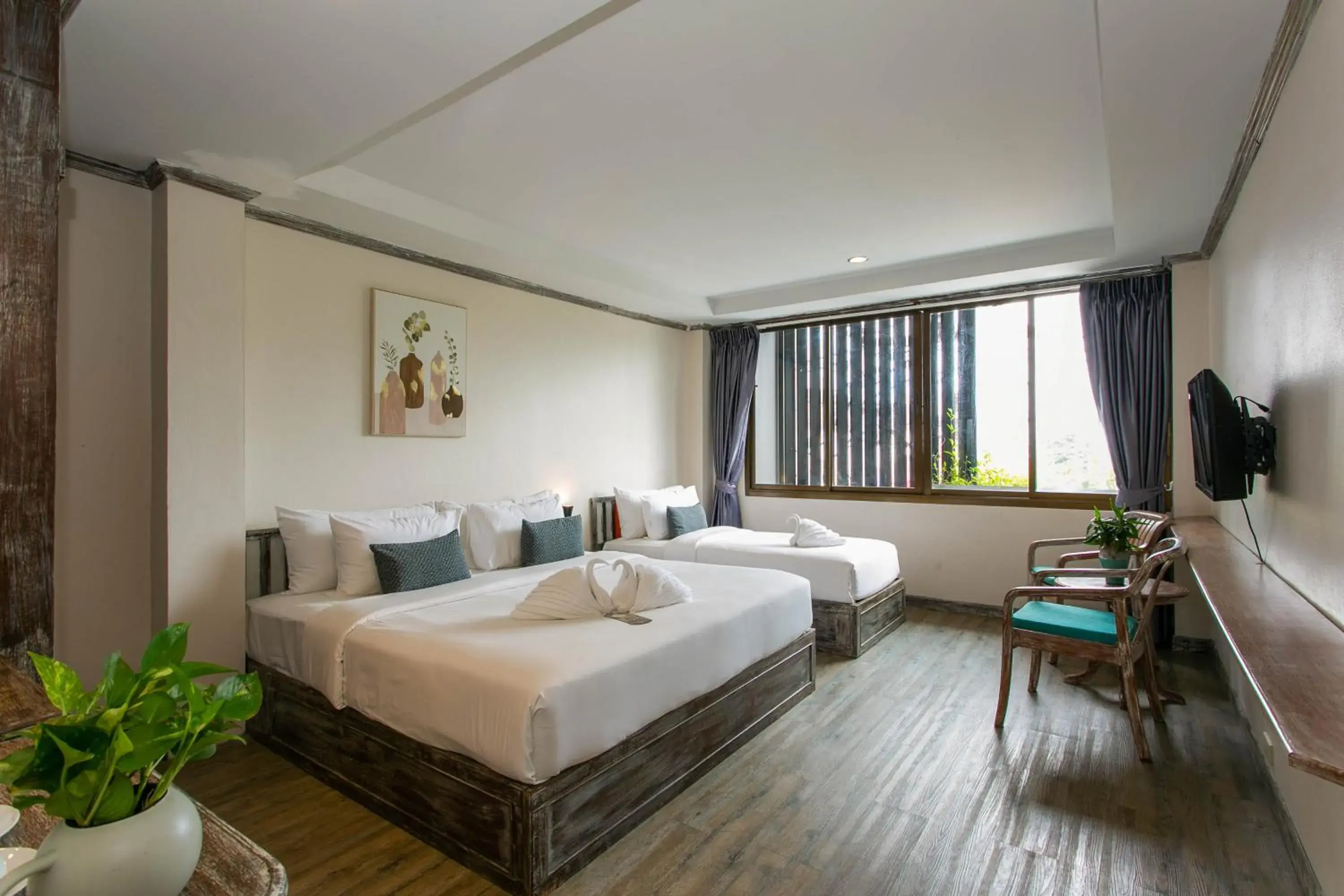 Superior Triple Room in JALMIN Hotel Samui Superior Triple Room in JALMIN Hotel Samui