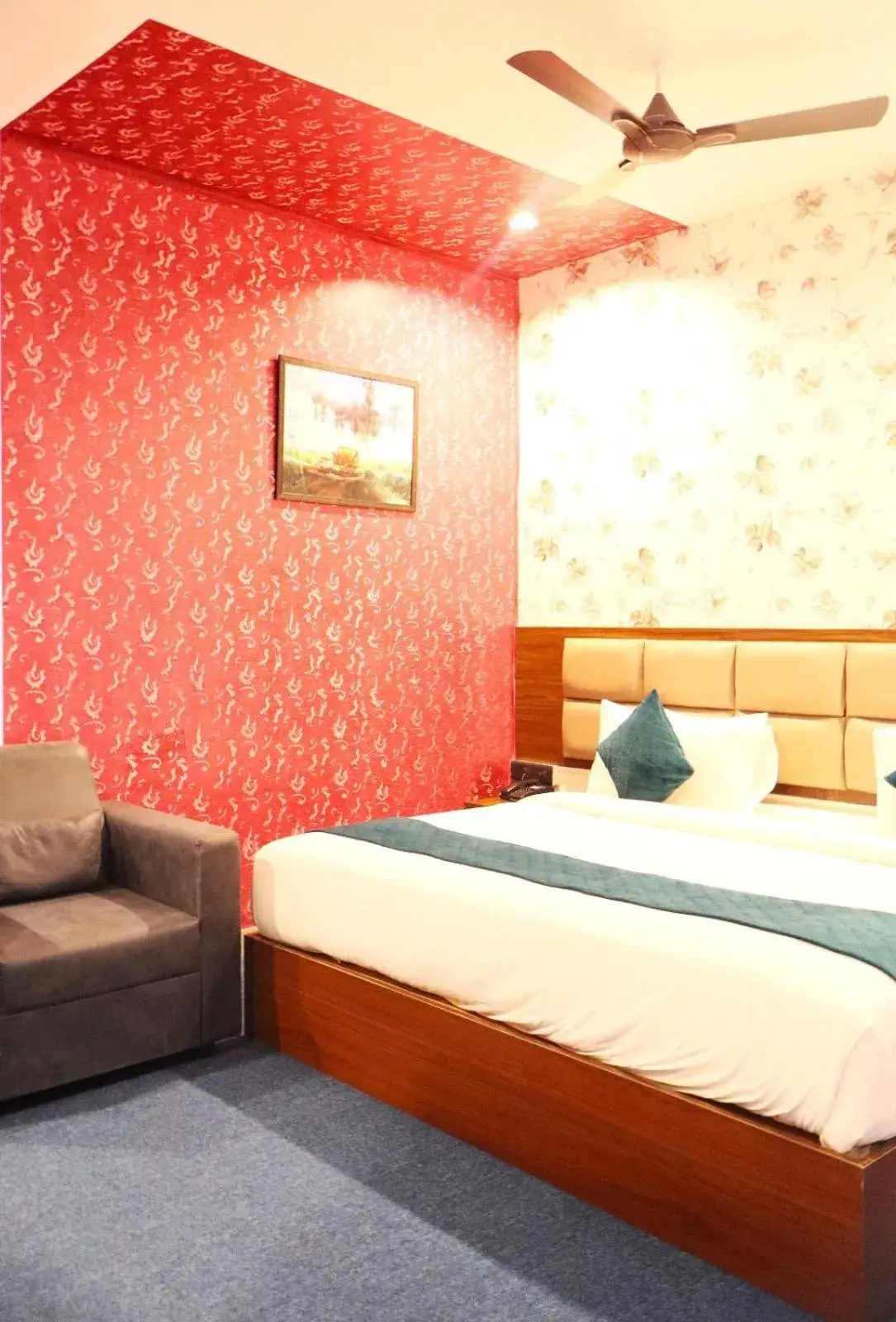 Bed in The Elite Hotel Bed in The Elite Hotel