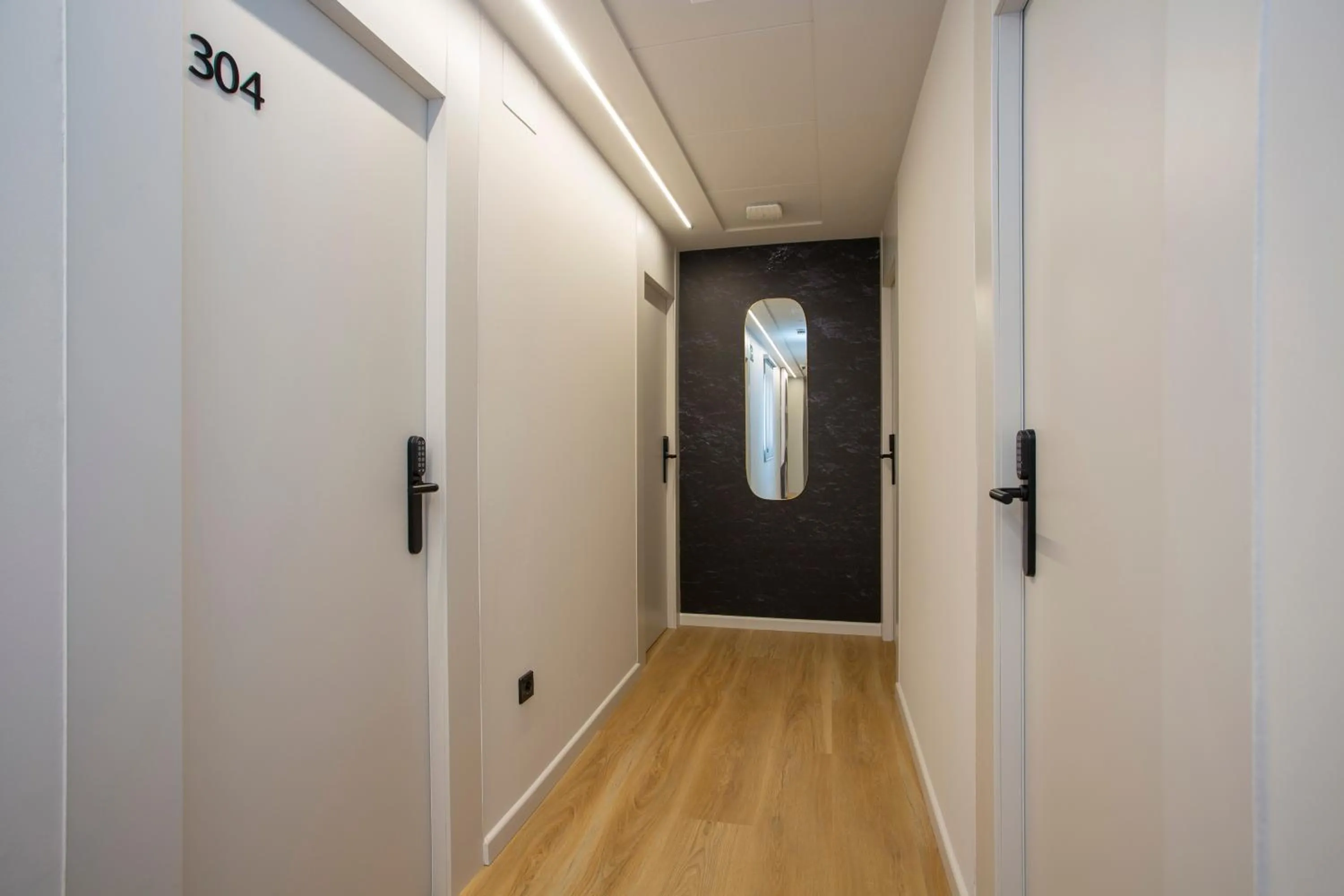 Decorative detail in Aila II Hotel Boutique by SingularStays - Digital Access