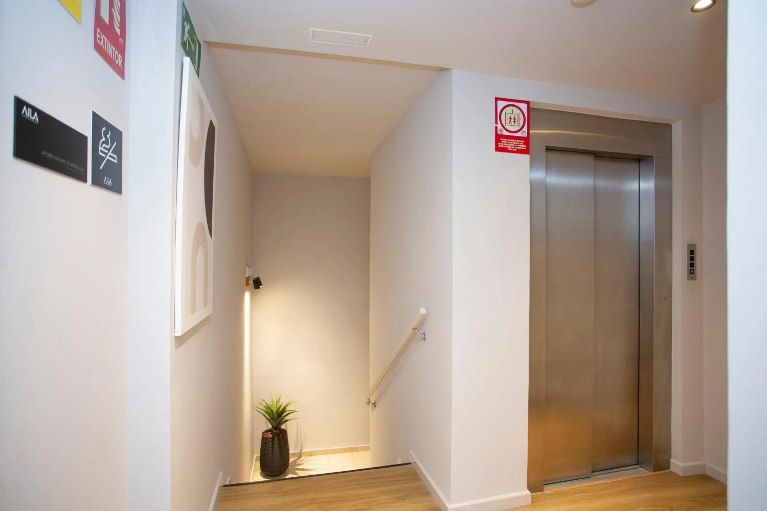 Balcony/Terrace in Aila II Hotel Boutique by SingularStays - Digital Access