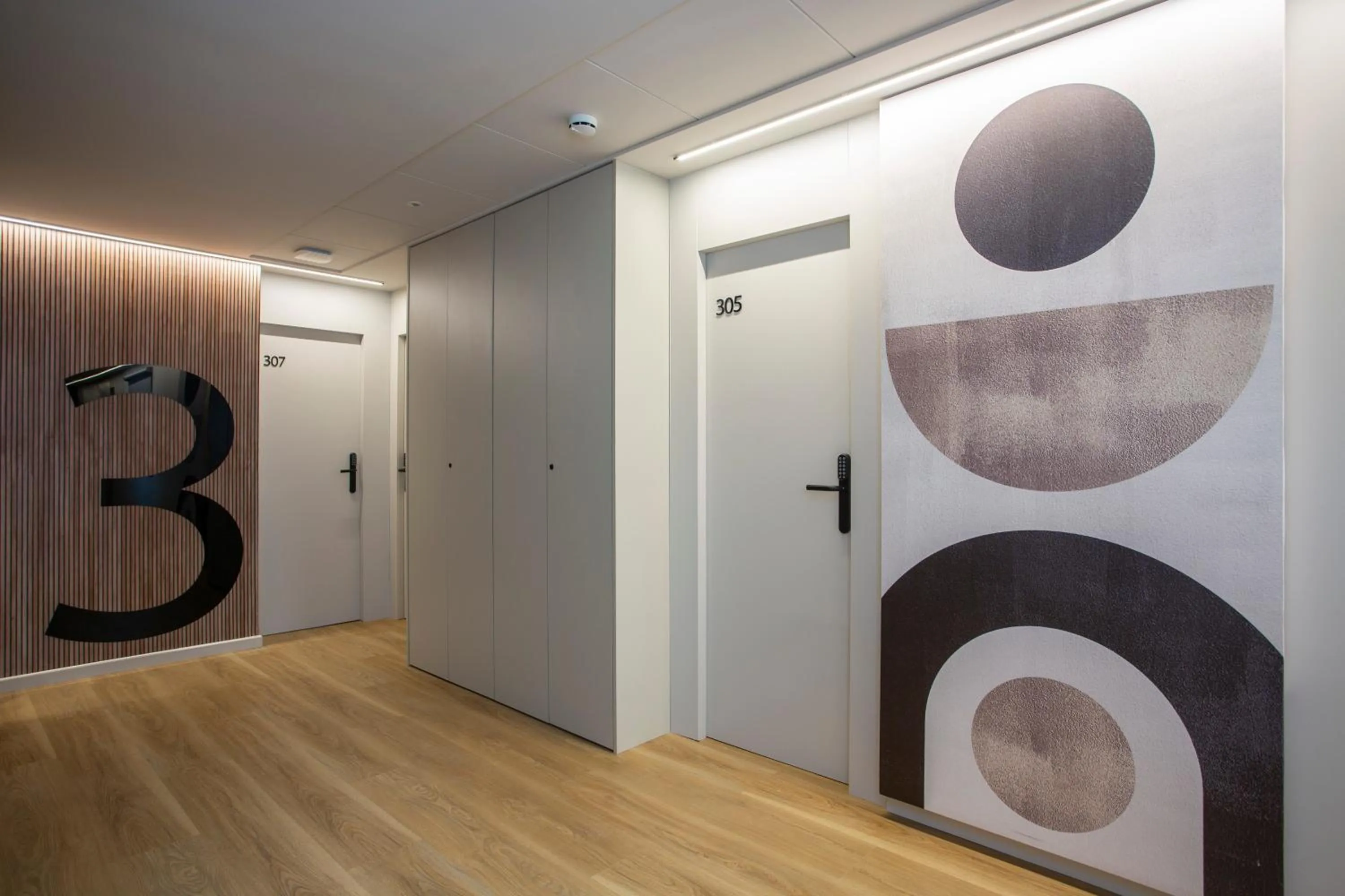 Decorative detail in Aila II Hotel Boutique by SingularStays - Digital Access