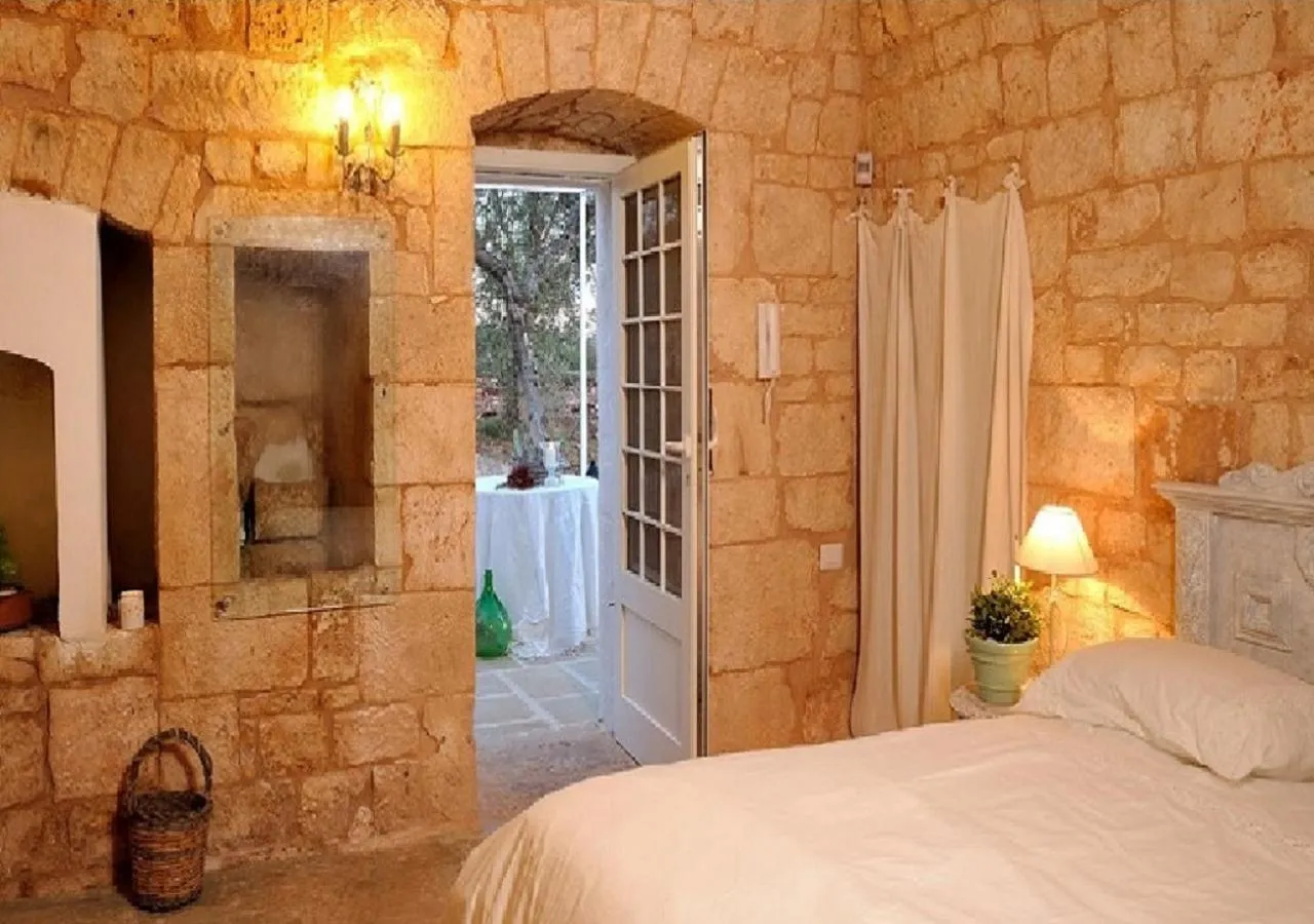 Bed in Masseria Montefieno