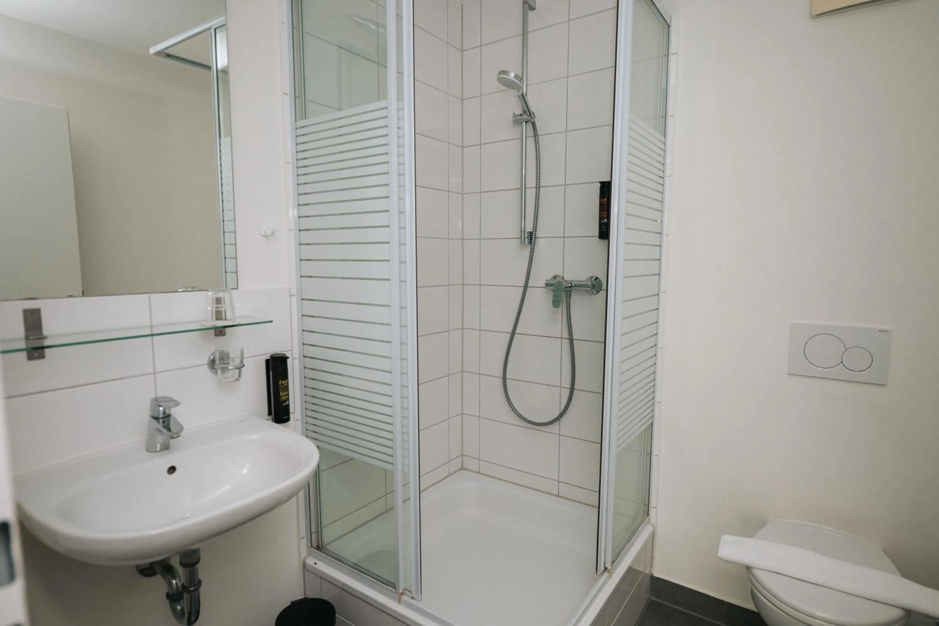 Bathroom in Alpenglühen Smart Hotel