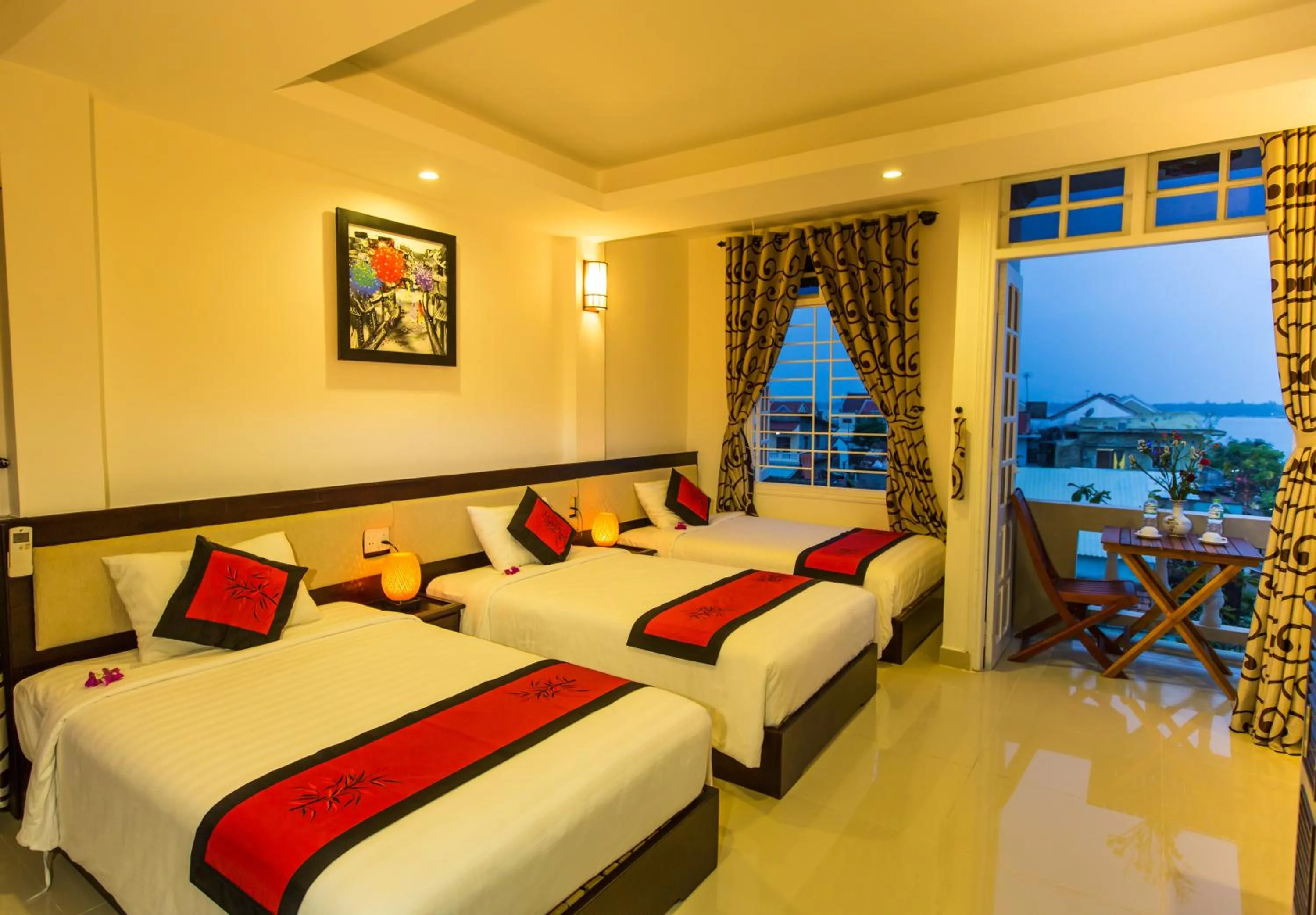 Photo of the whole room, Bed in Moon's Homestay