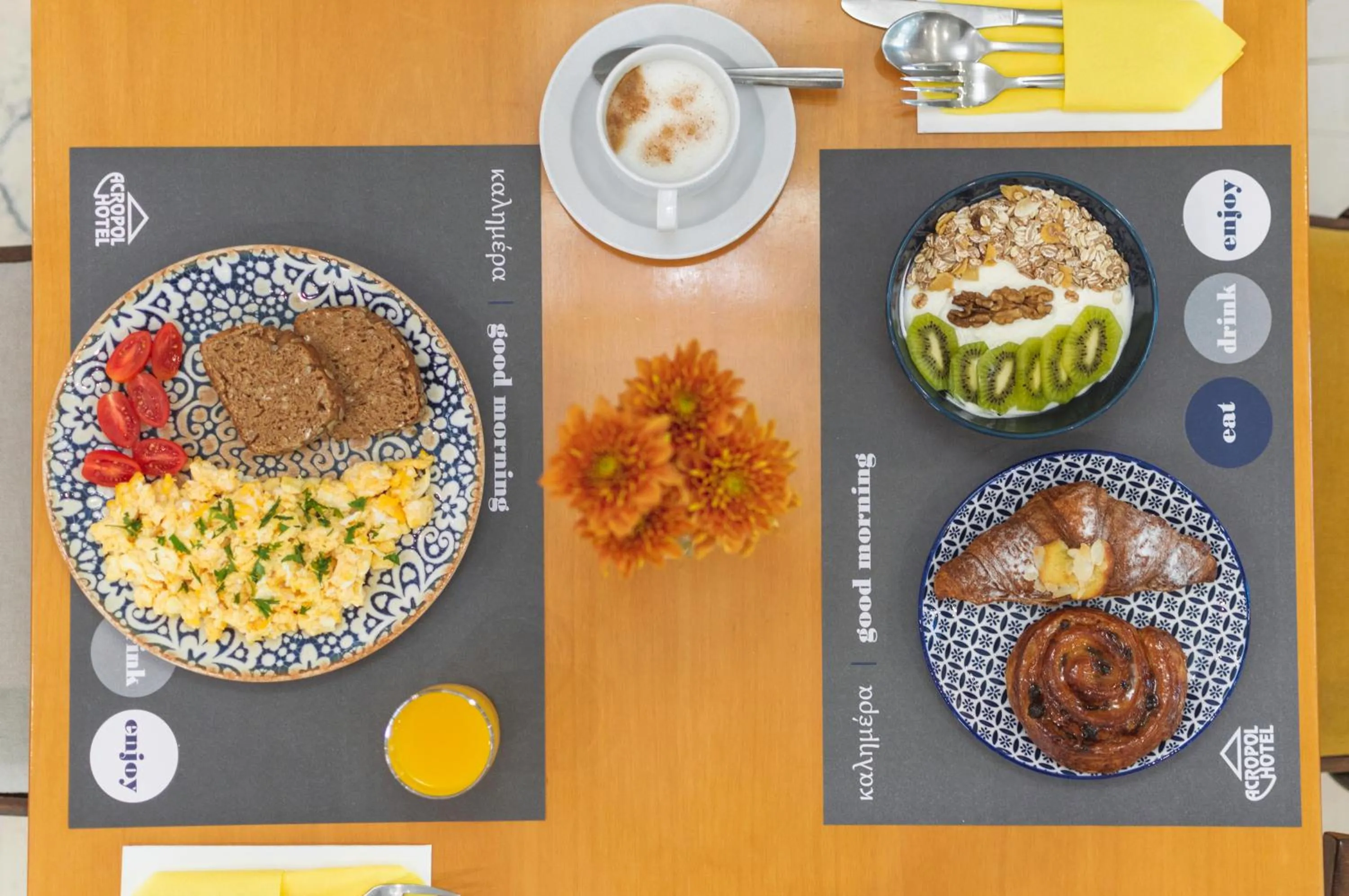 Restaurant/places to eat in Acropol Hotel