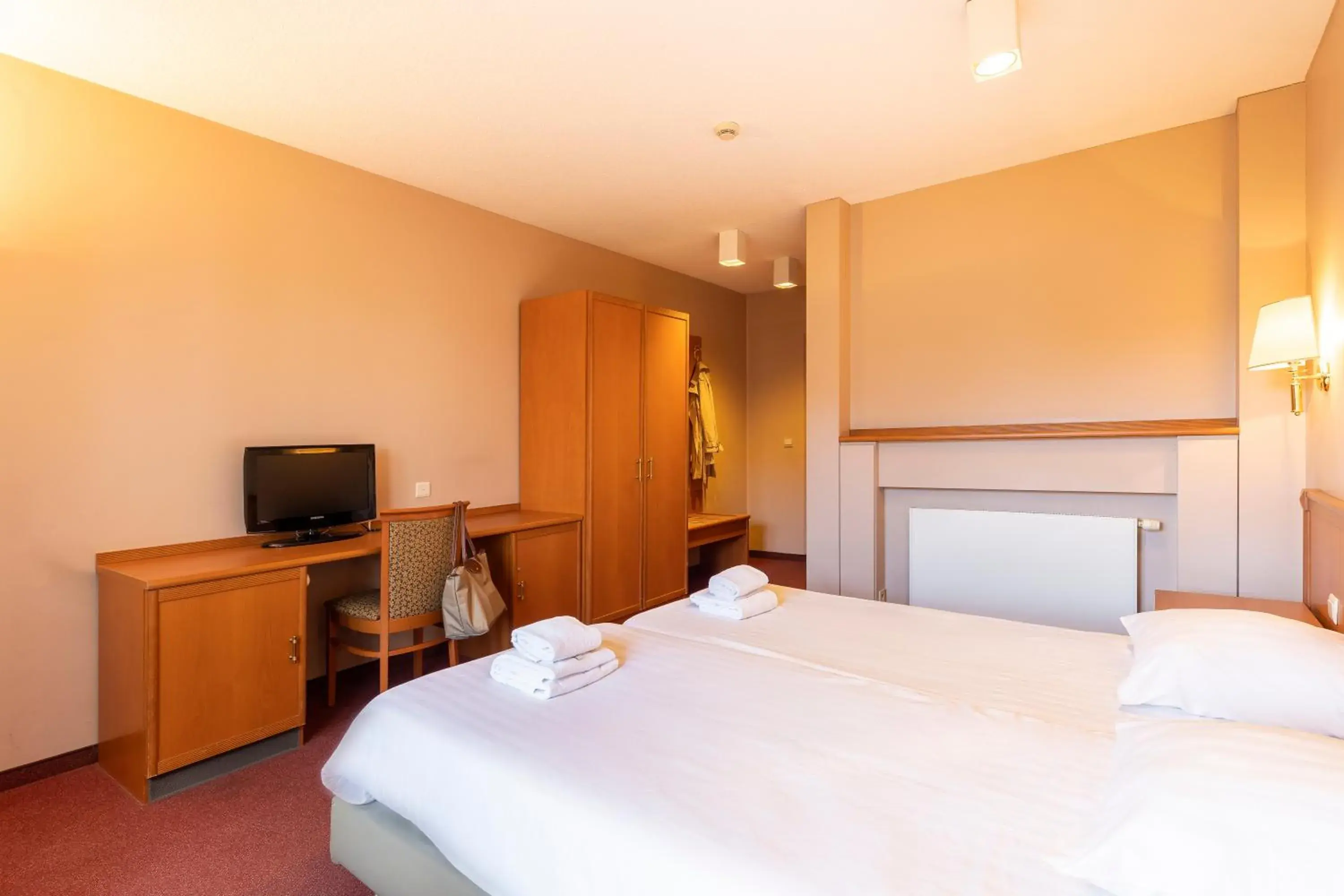 Standard Twin Room in Corsendonk Duinse Polders Standard Twin Room in Corsendonk Duinse Polders
