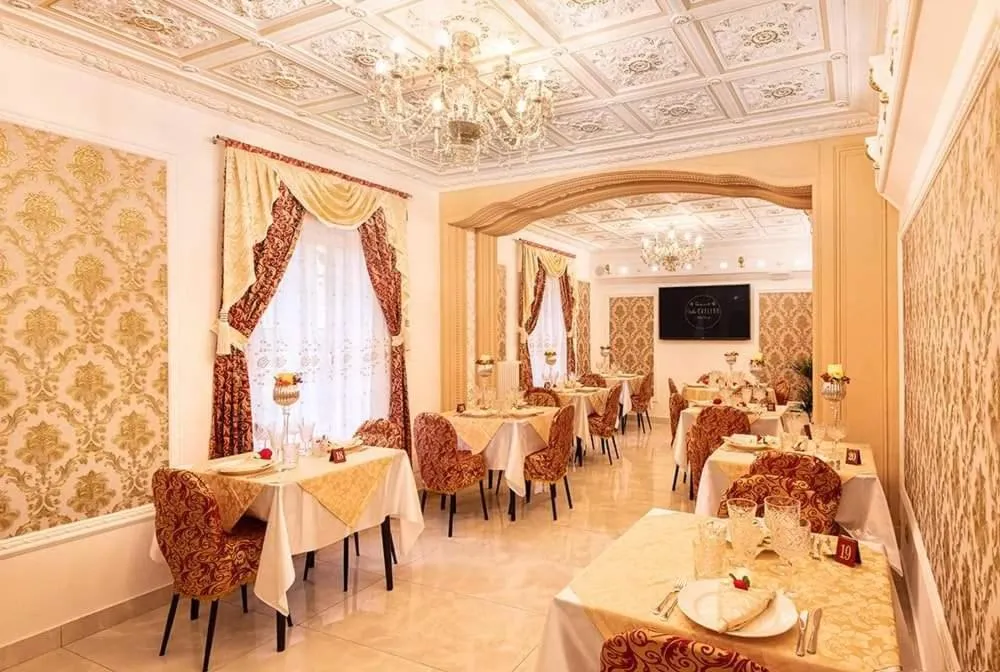 Restaurant/places to eat in VILLA EVELINA Bad And Breakfast Home Restaurant Gurmet