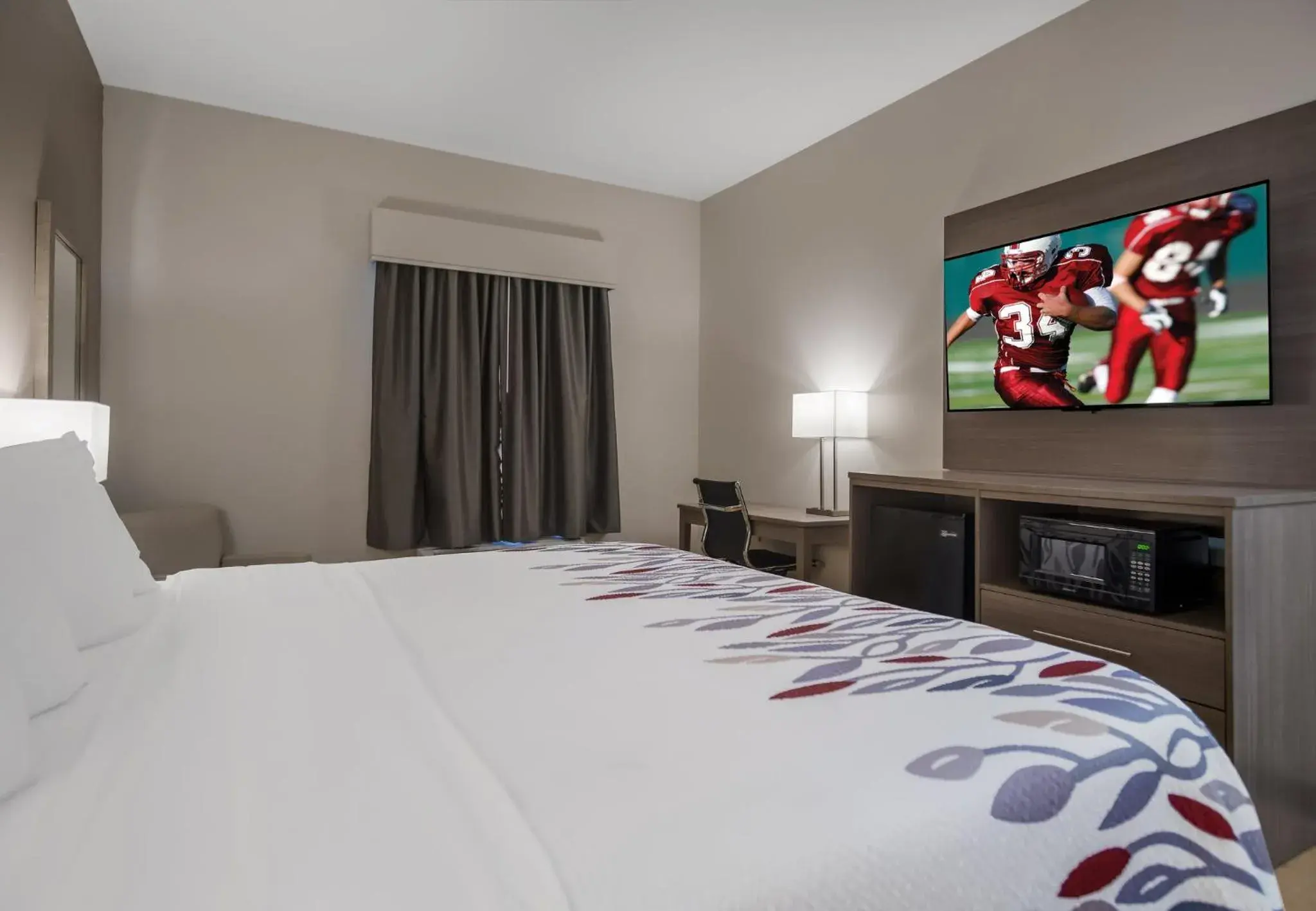 Bedroom, Bed in Red Roof Inn Lancaster, TX Bedroom, Bed in Red Roof Inn Lancaster, TX