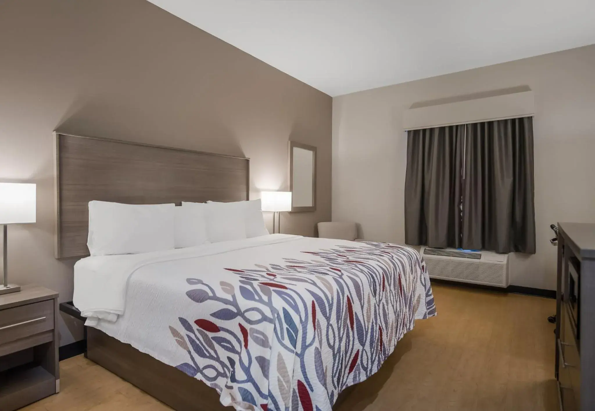 Bedroom, Bed in Red Roof Inn Lancaster, TX Bedroom, Bed in Red Roof Inn Lancaster, TX