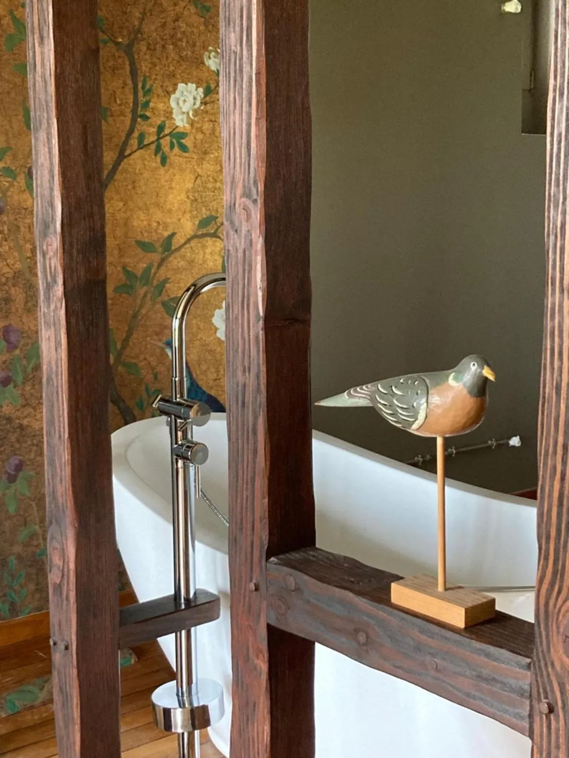 Bathroom in le secret du chat