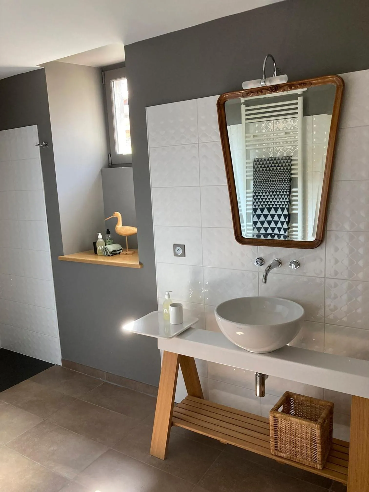Bathroom in le secret du chat