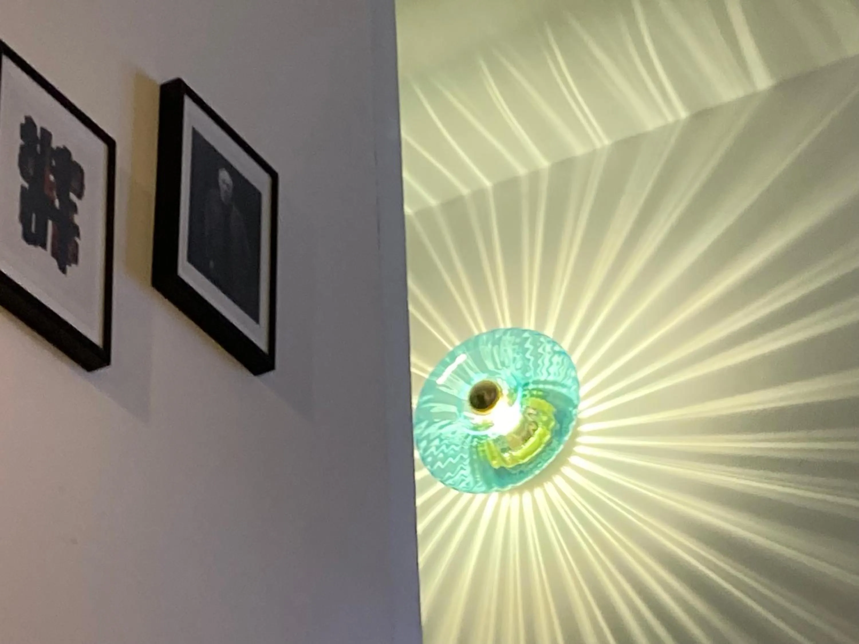Decorative detail in le secret du chat