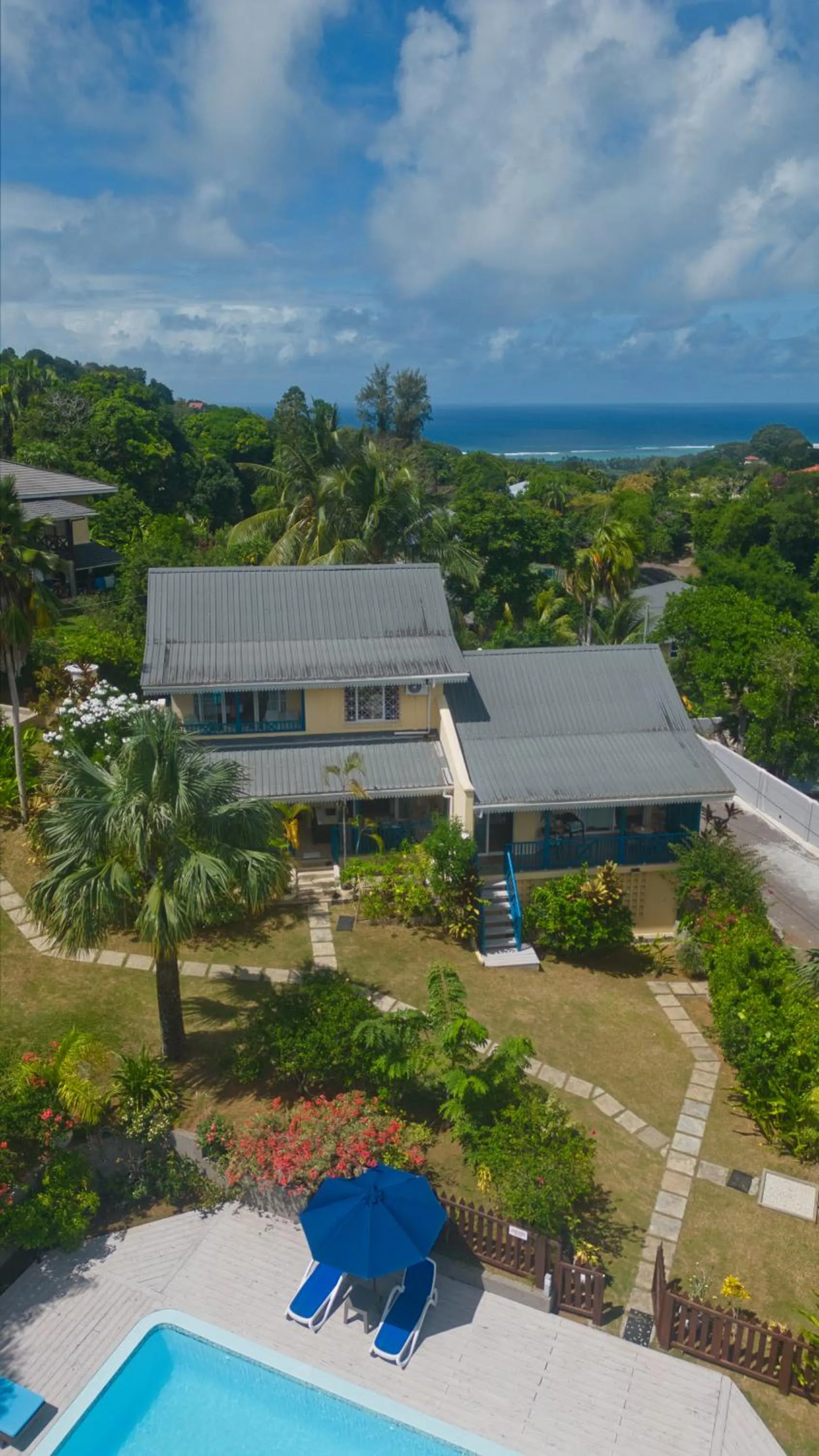 Property building in Residence Monte-Cristo