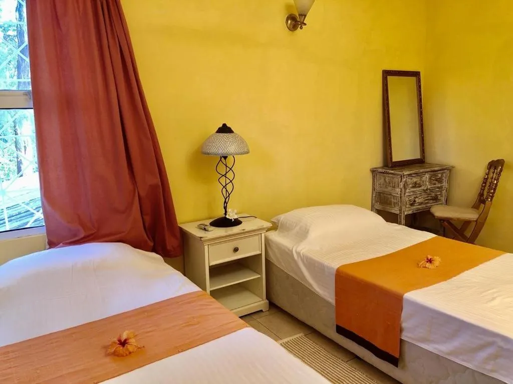 Bedroom, Bed in Residence Monte-Cristo