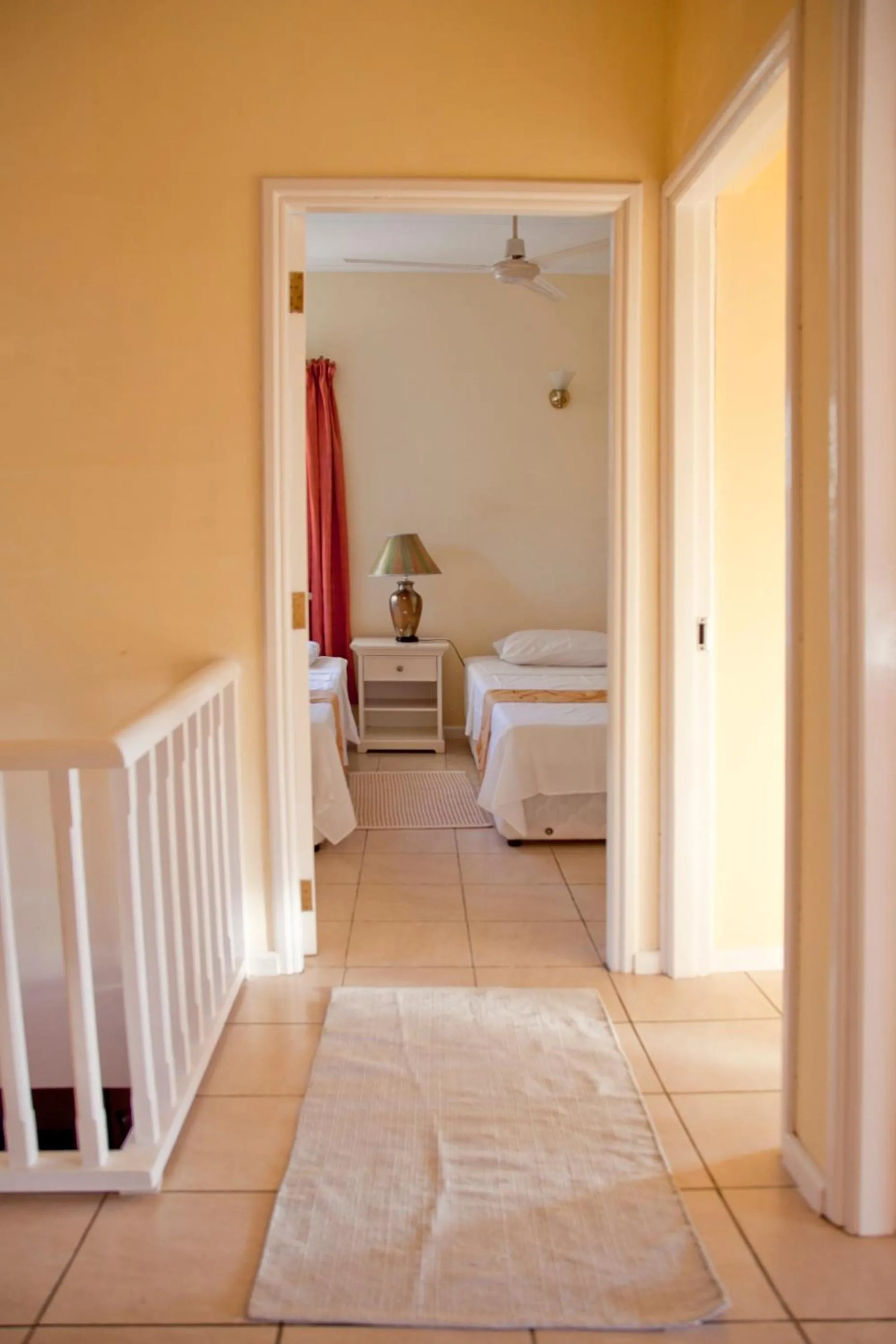 Property building, Bed in Residence Monte-Cristo