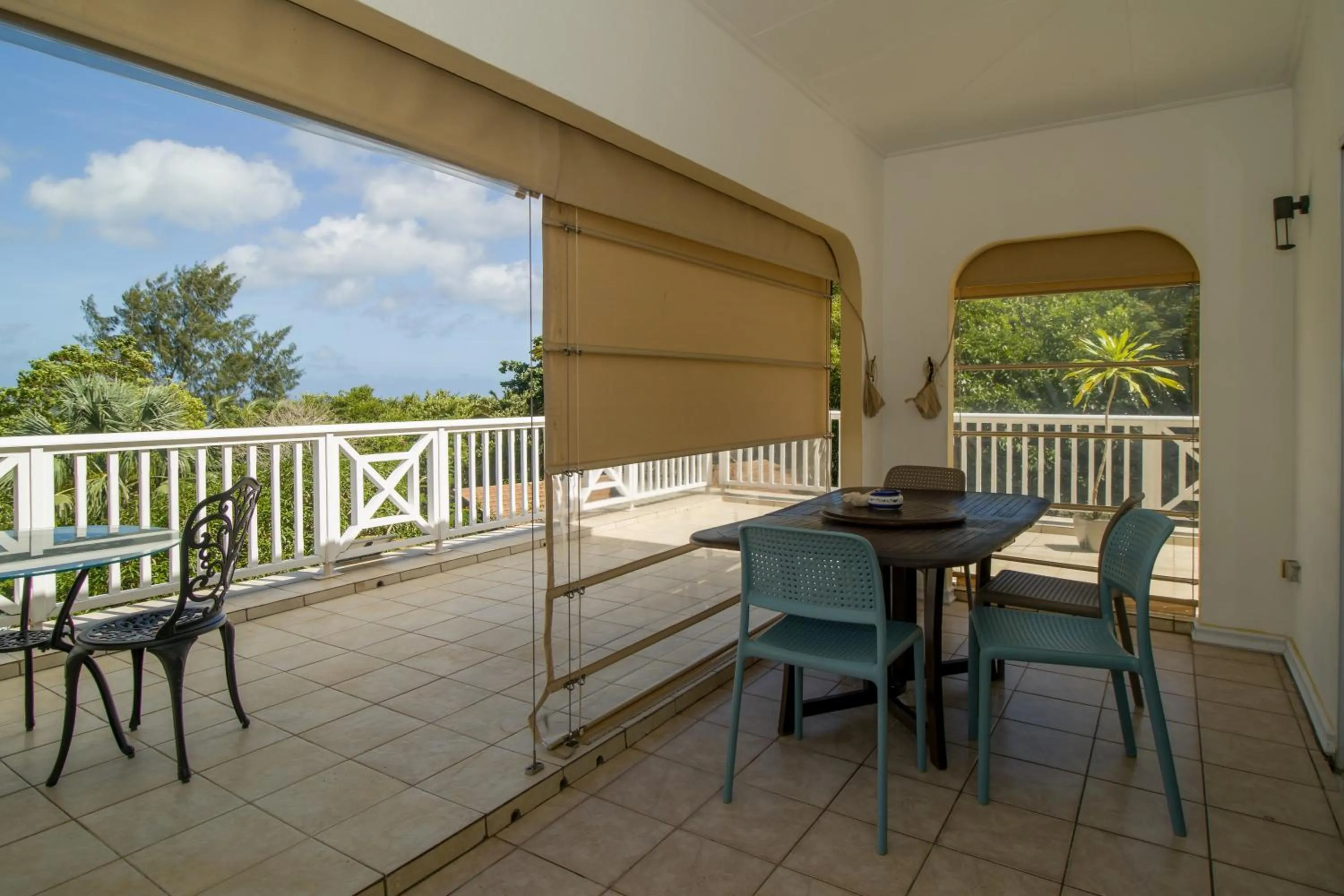 Property building in Residence Monte-Cristo