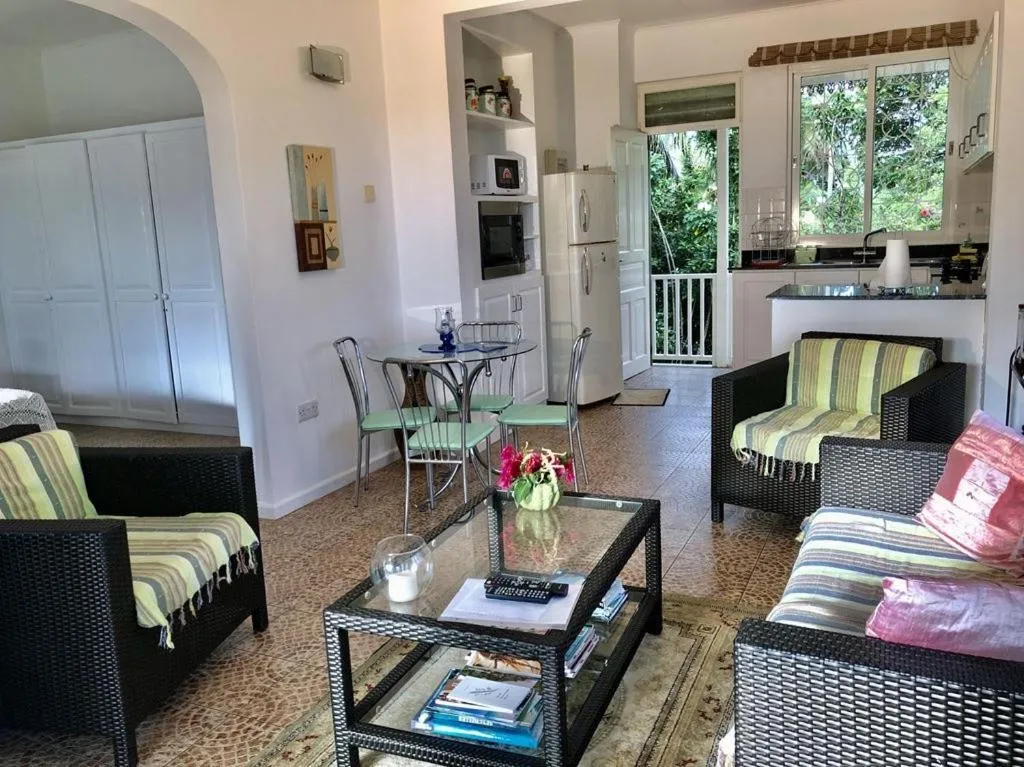 Seating area in Residence Monte-Cristo