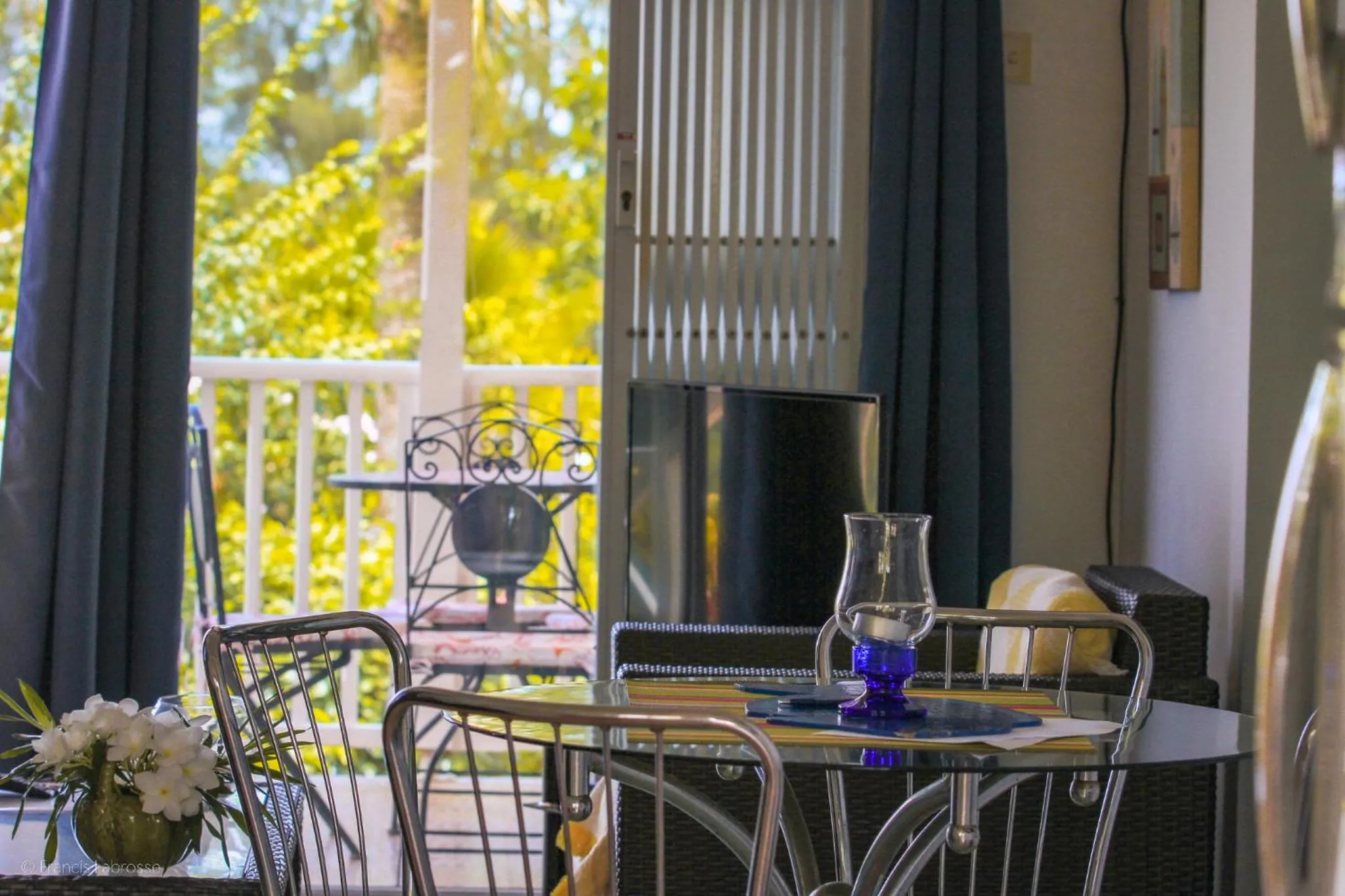 Dining area in Residence Monte-Cristo