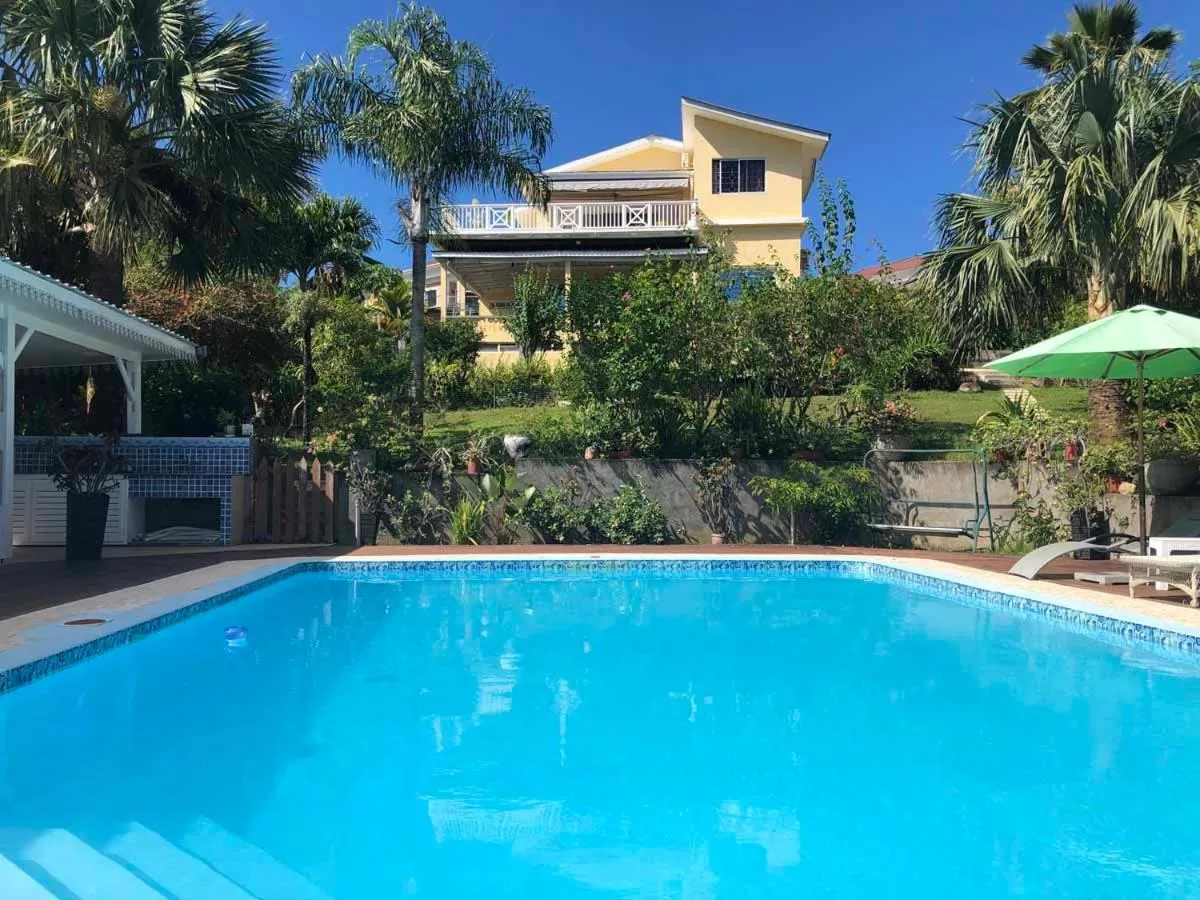 Garden view in Residence Monte-Cristo