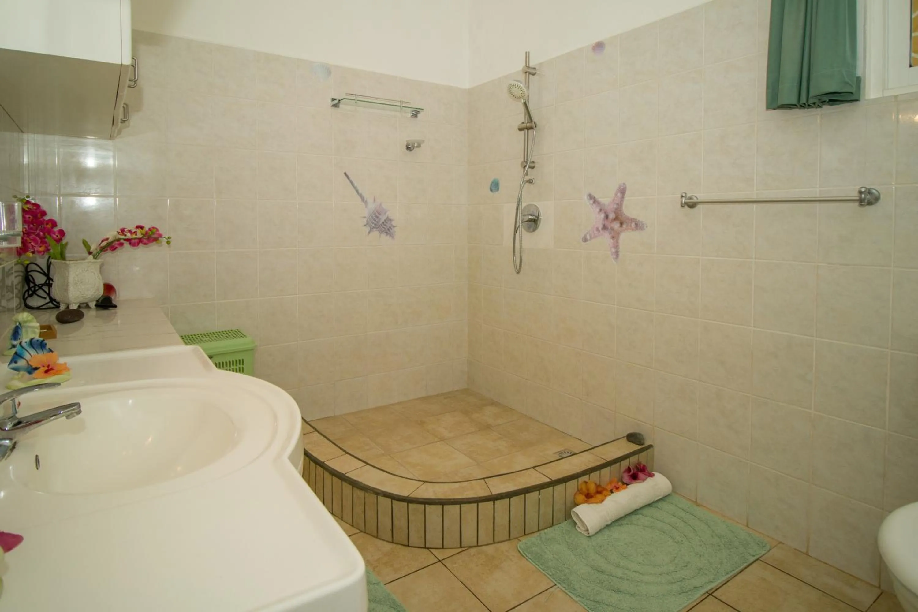 Property building in Residence Monte-Cristo