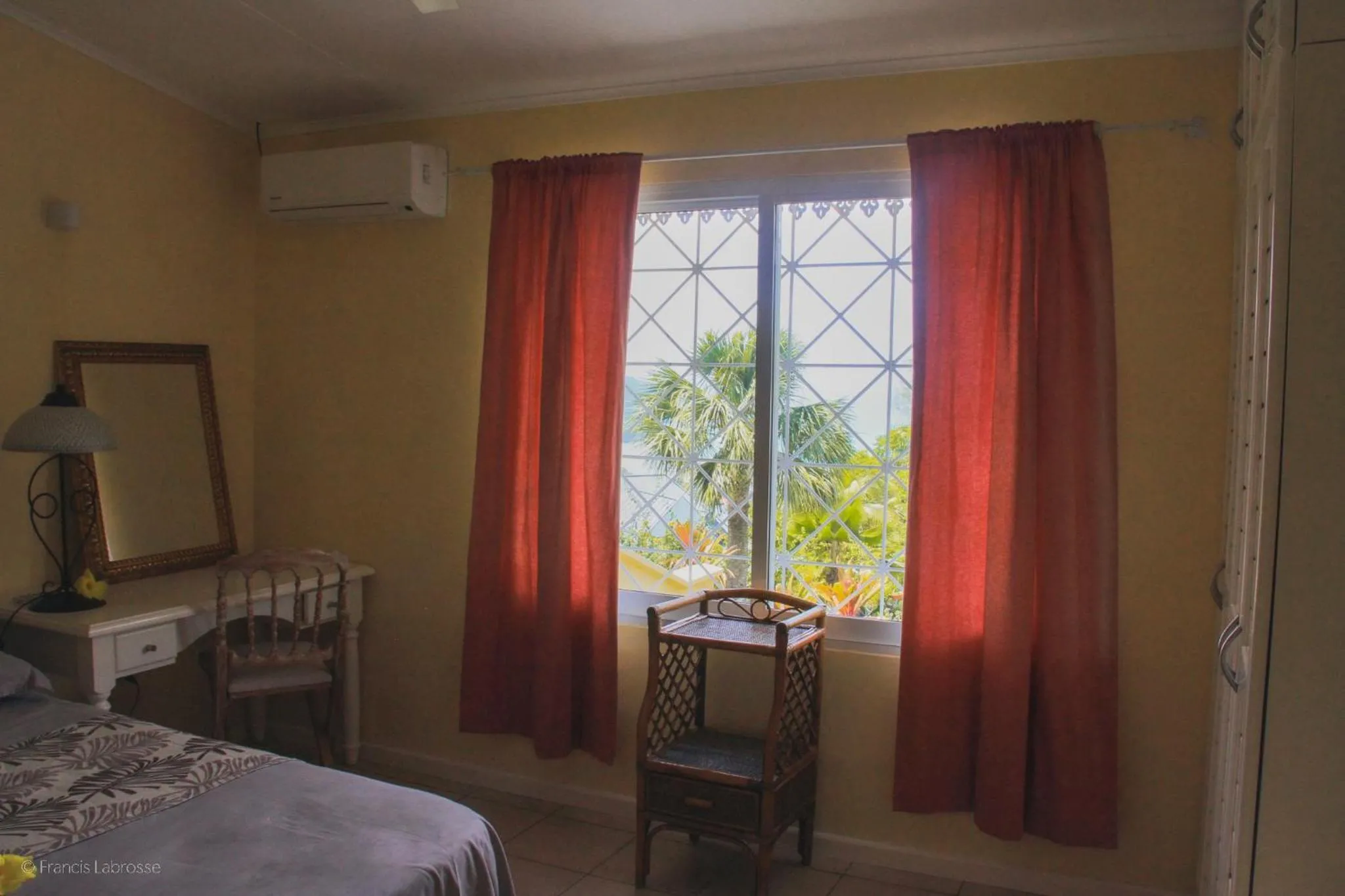 Bedroom, Bed in Residence Monte-Cristo