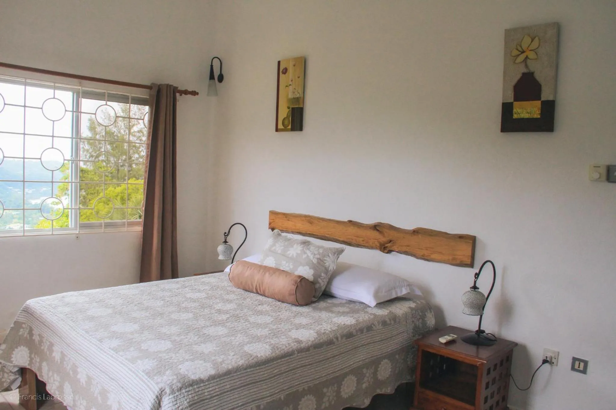 Bedroom, Bed in Residence Monte-Cristo