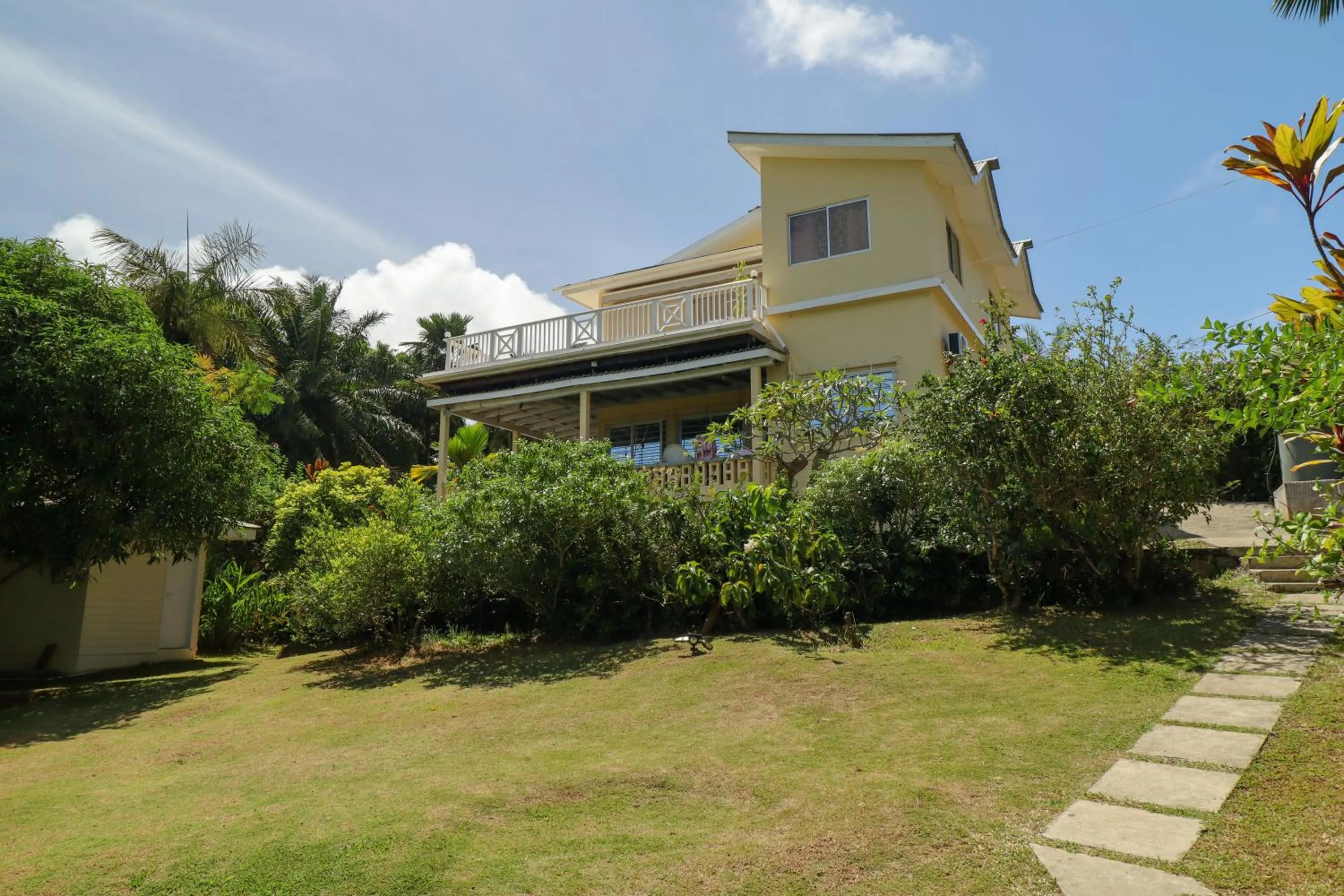 Property building in Residence Monte-Cristo