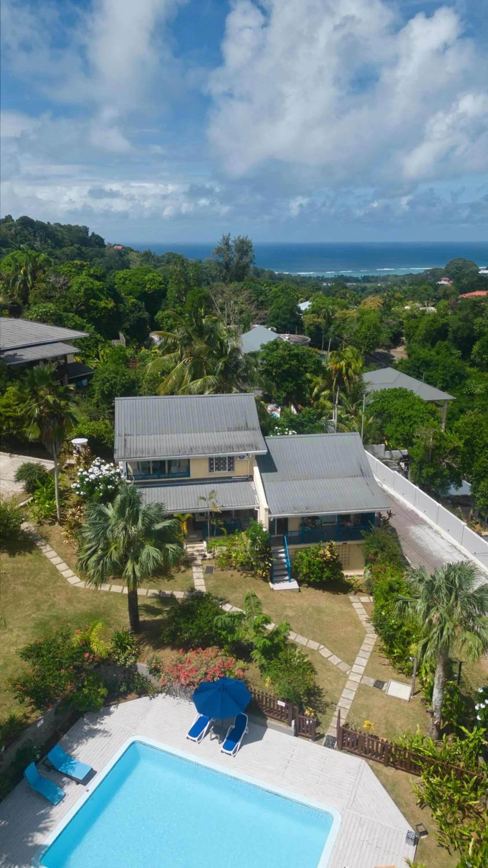 Property building in Residence Monte-Cristo