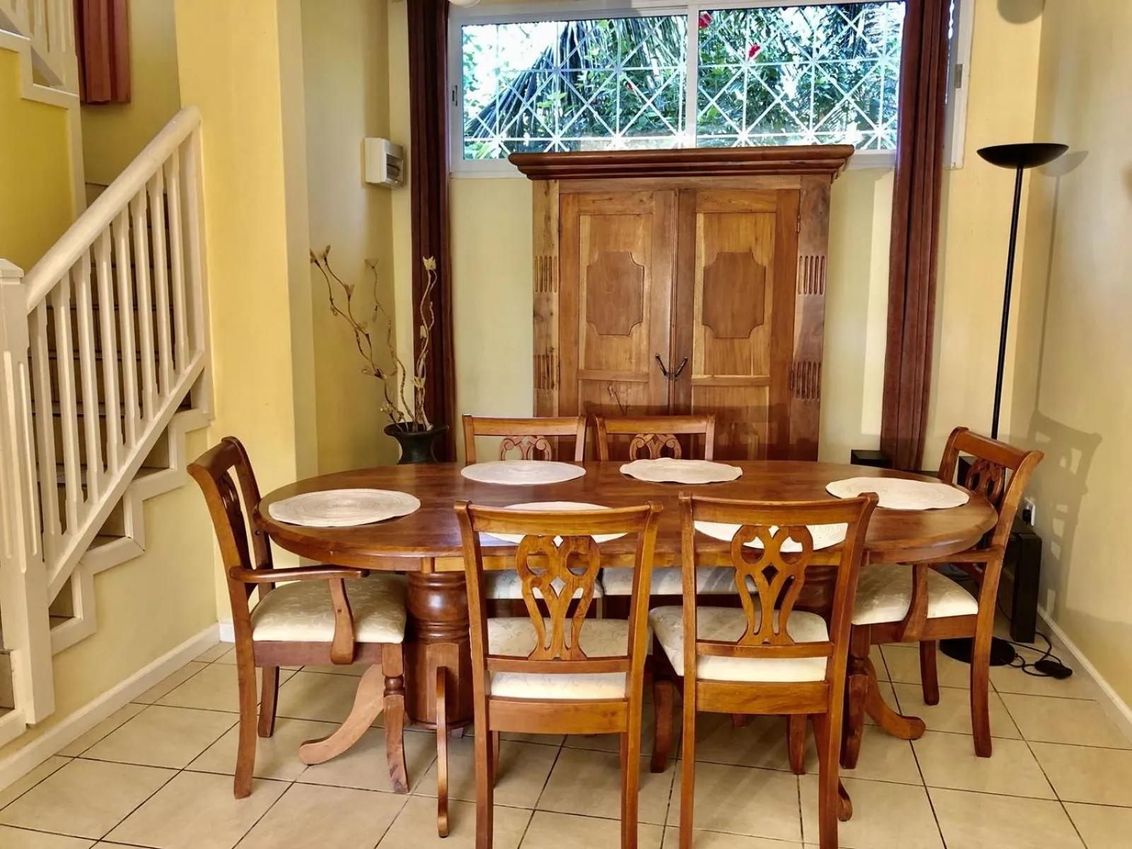 Dining area in Residence Monte-Cristo