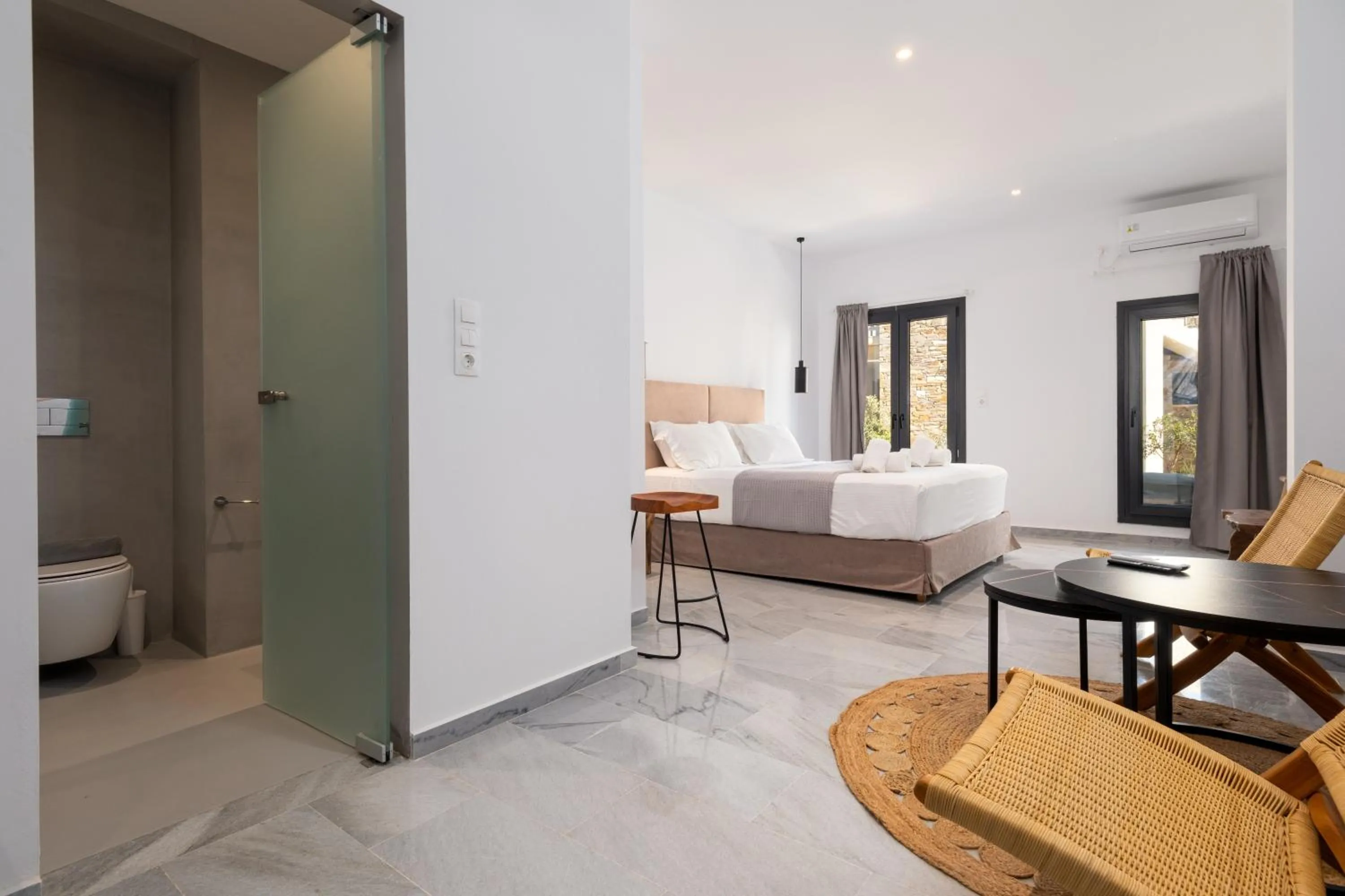 Junior Suite with Private Pool in Cavo Piso Livadi