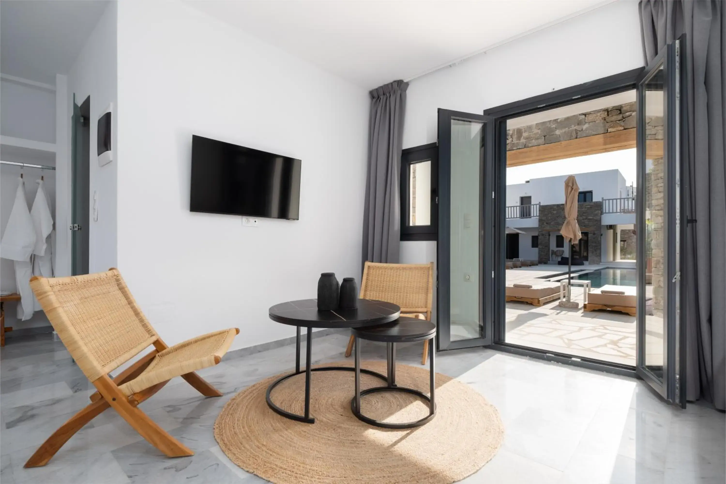 Family Suite in Cavo Piso Livadi Family Suite in Cavo Piso Livadi