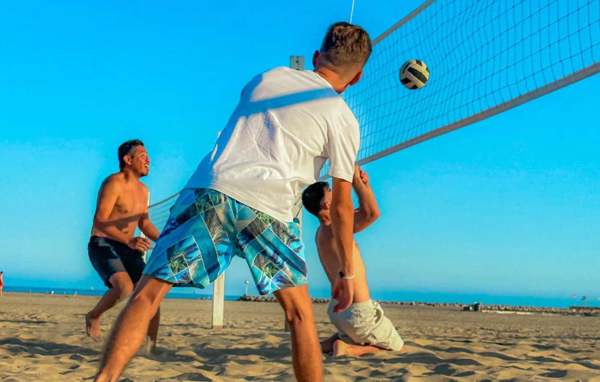 Beach in ITH Santa Barbara Surf Hostel