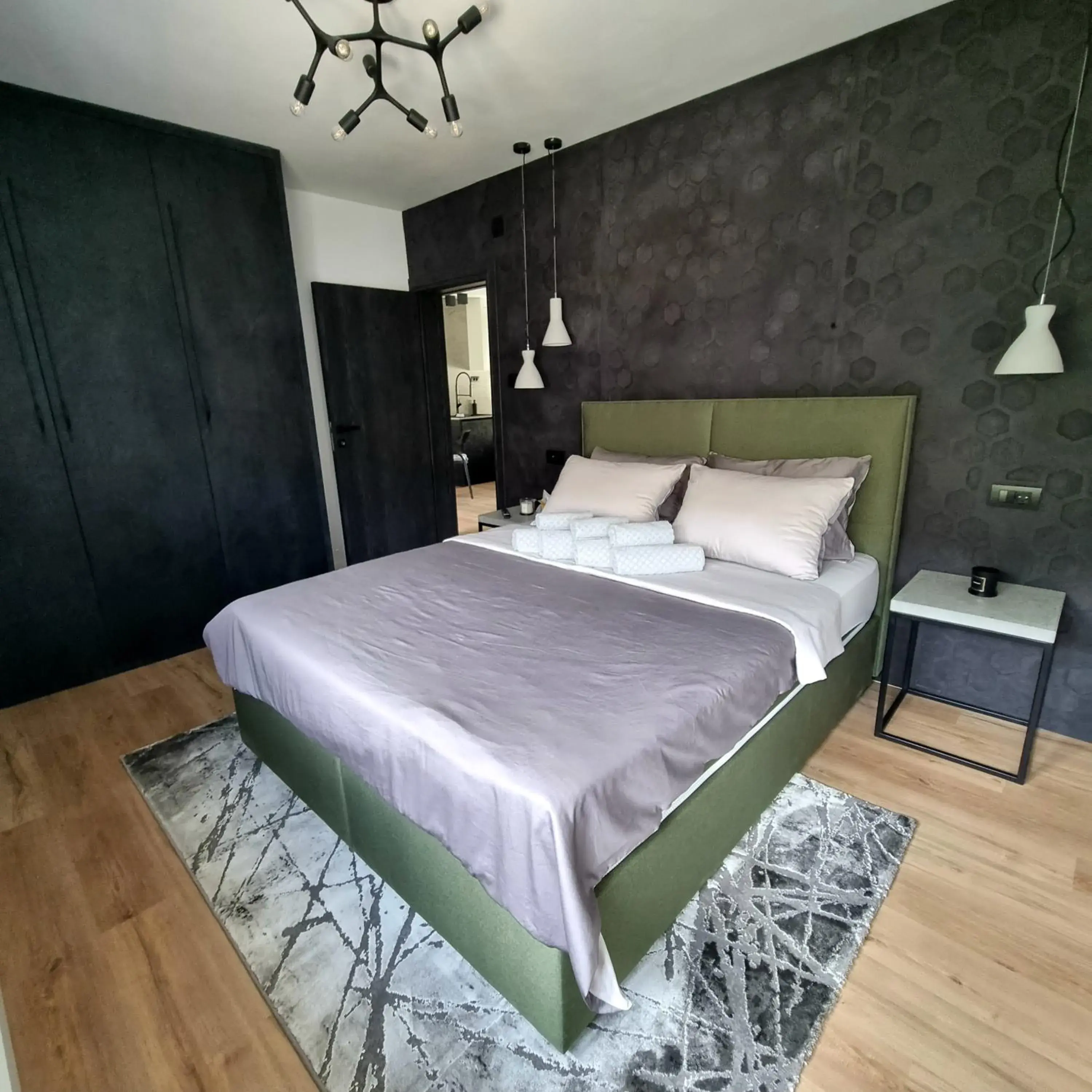 Apartment Black Apartment Black