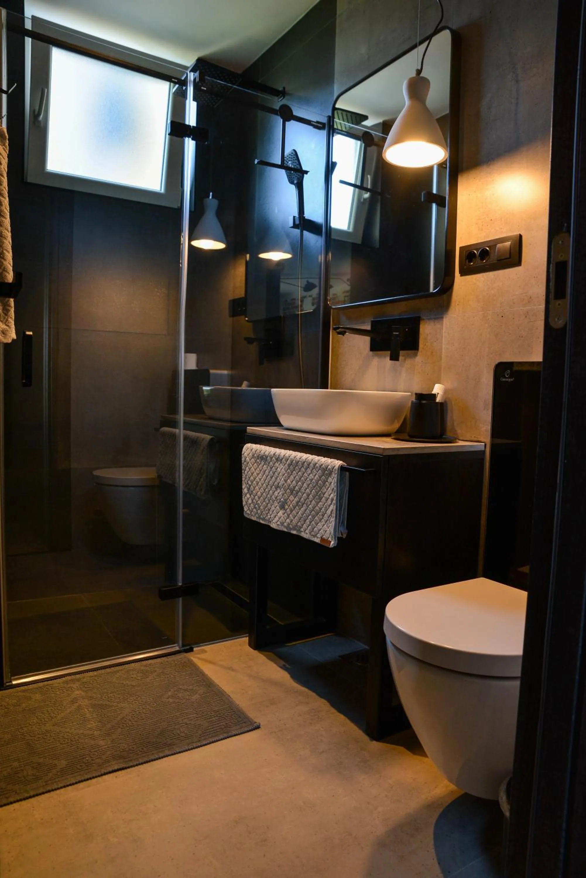 Bathroom in Apartment Black