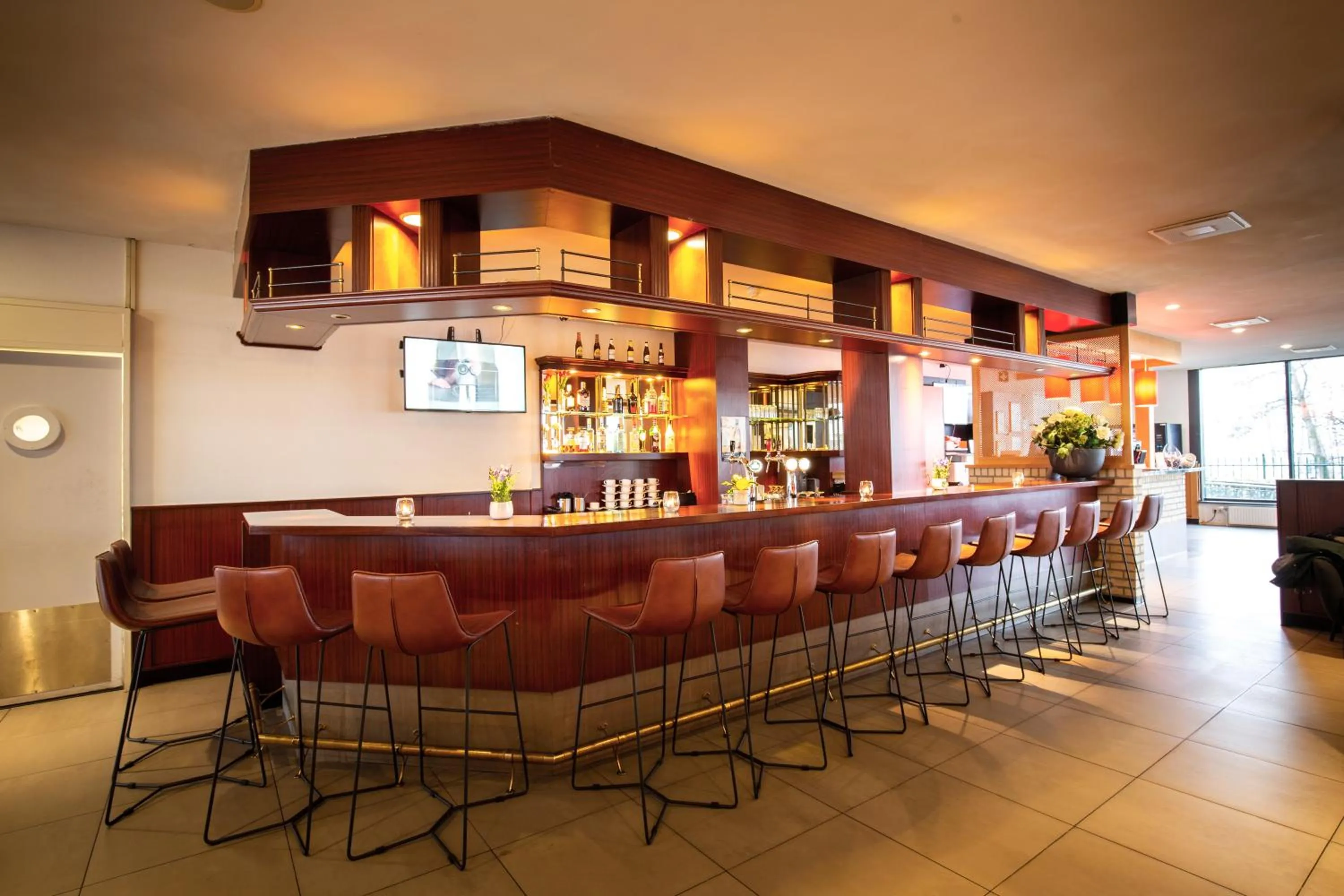 Lounge or bar in Bastion Hotel Dordrecht Papendrecht