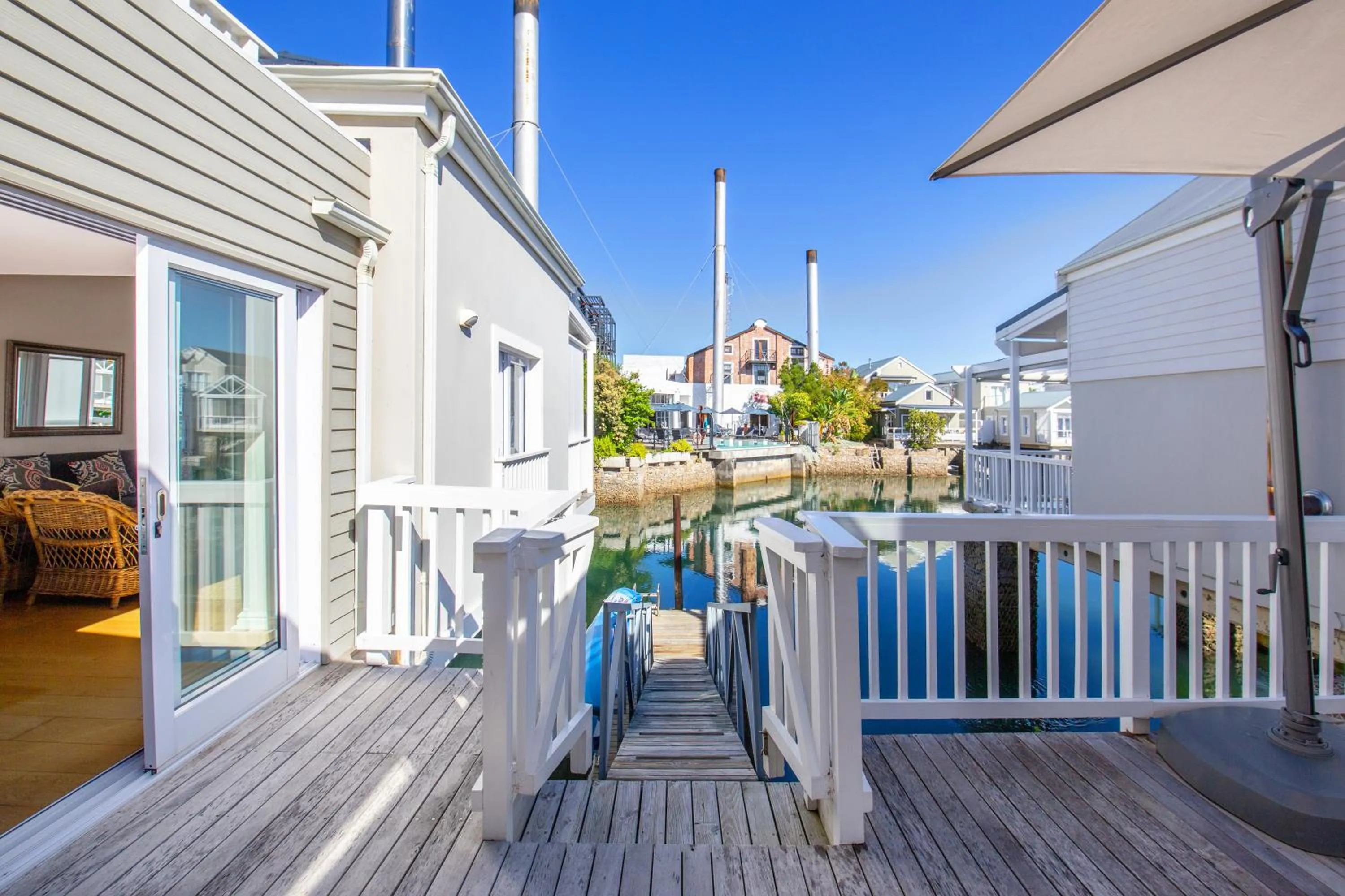 Property building in Thesen Island Holiday House