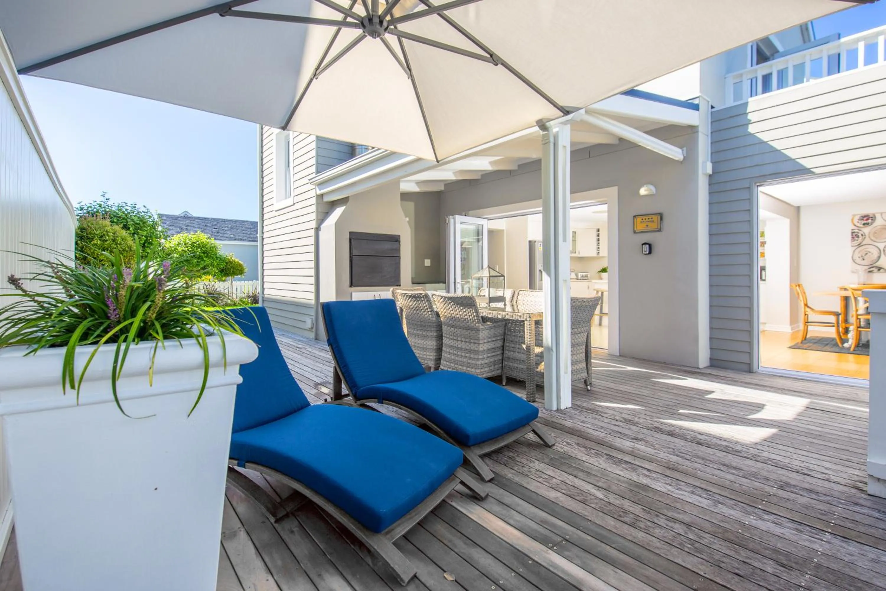 Patio in Thesen Island Holiday House