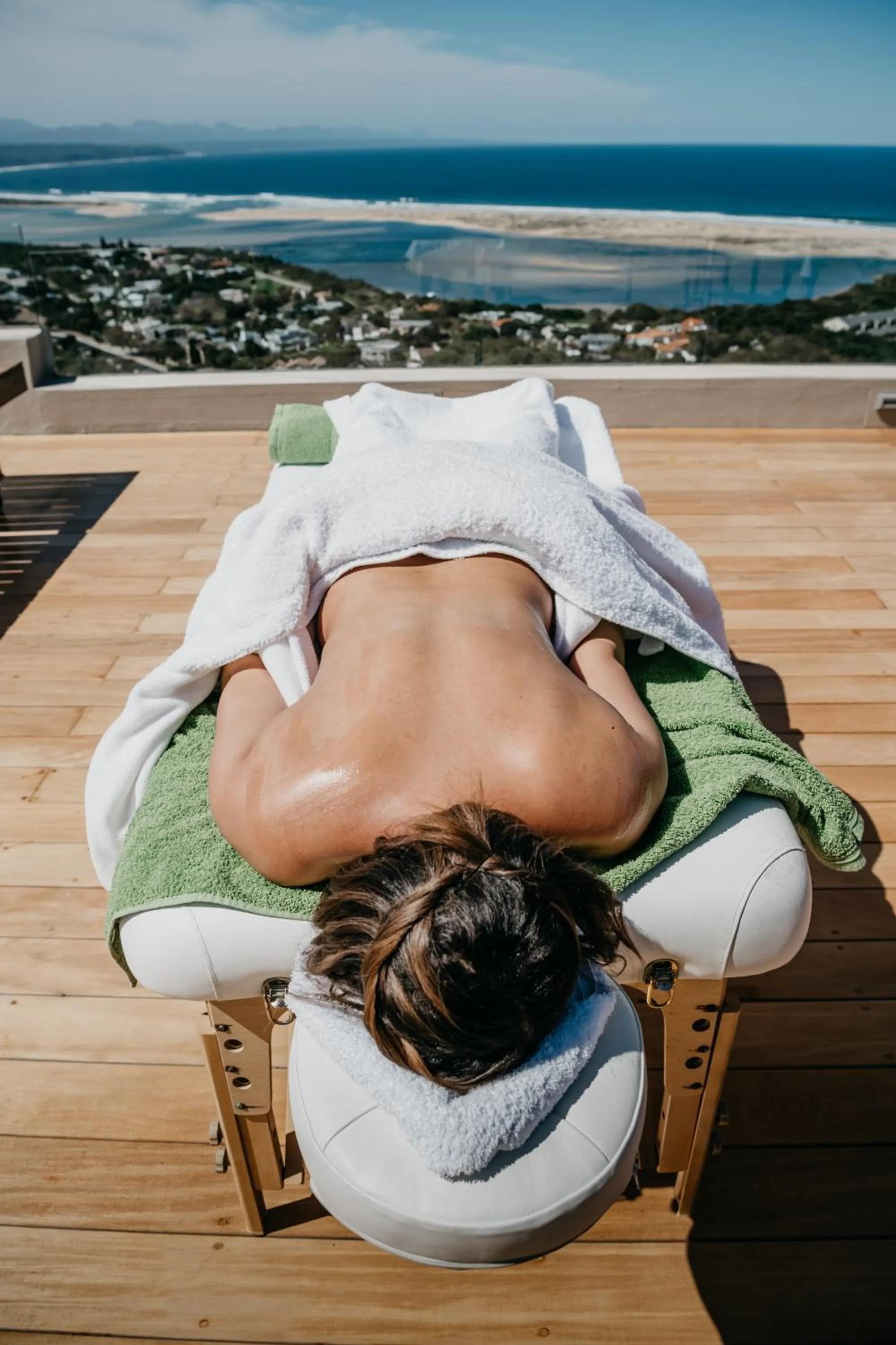 Patio in La Vista Lodge