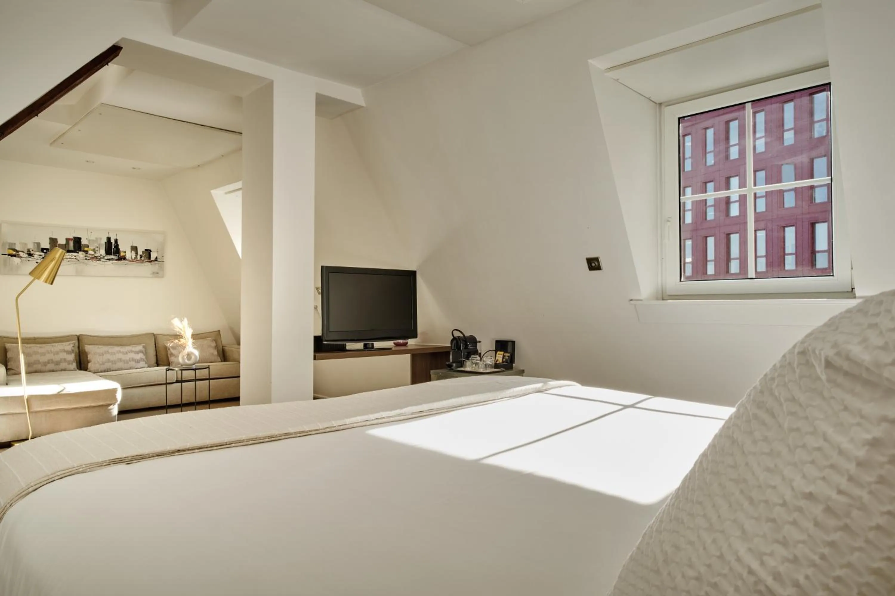 Bedroom, Bed in The Originals City, Hôtel Quai33, Saint-Etienne - Gare Chateaucreux