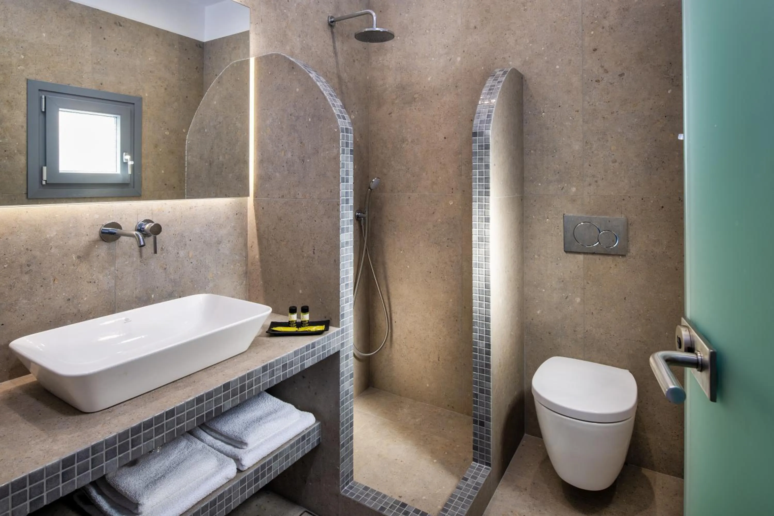 Shower in Villa Kavallaris & Apartments